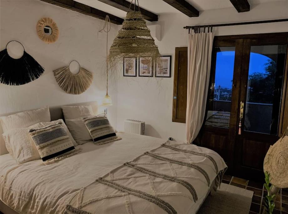 El Sarchal Bohemian holiday home with pool in Moraira