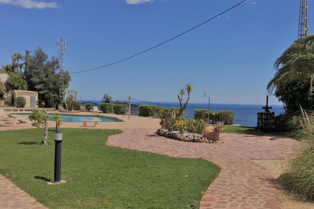 El Sarchal Bohemian holiday home with pool in Moraira