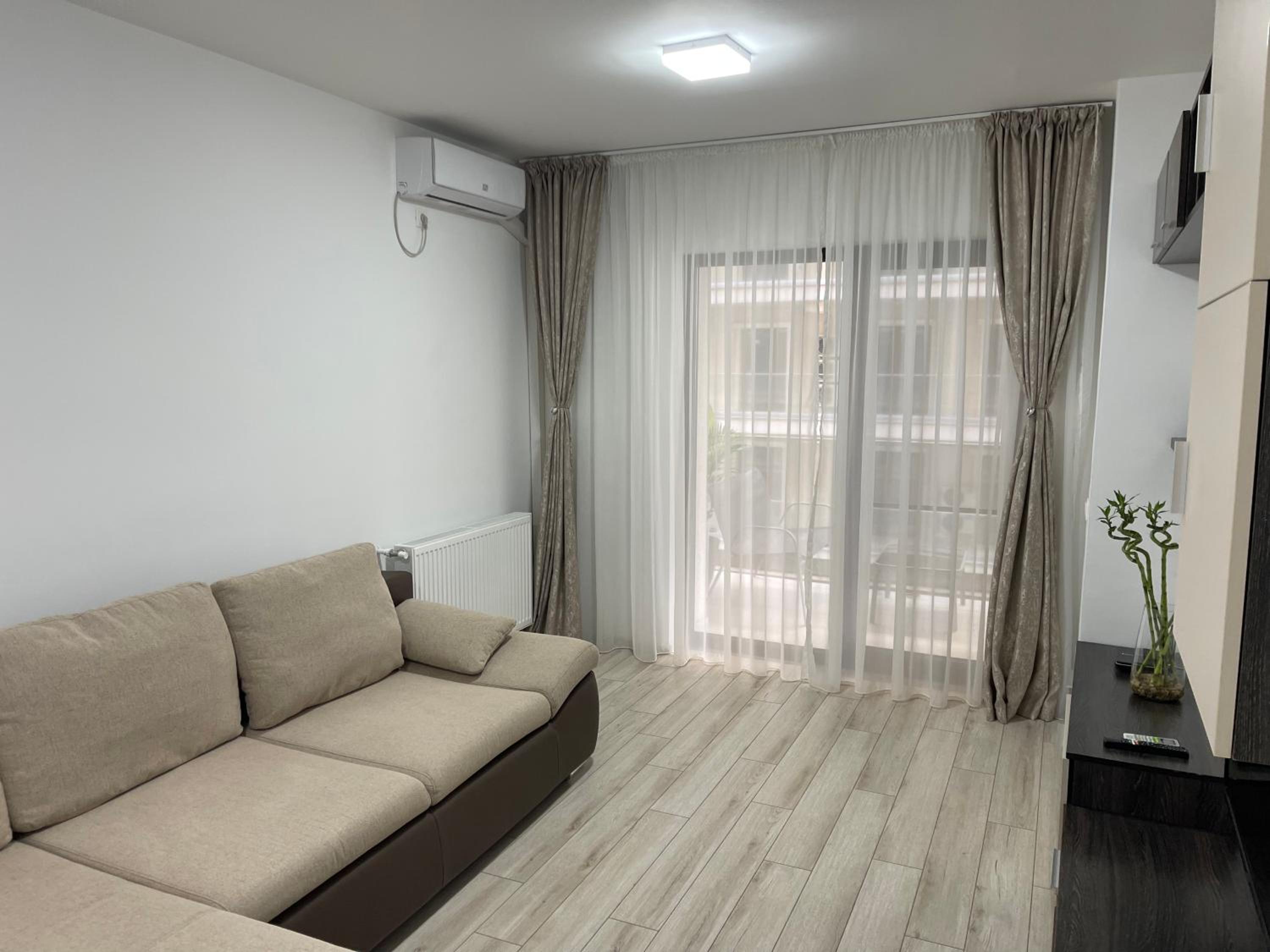 Moghioros Park Residence Apartment