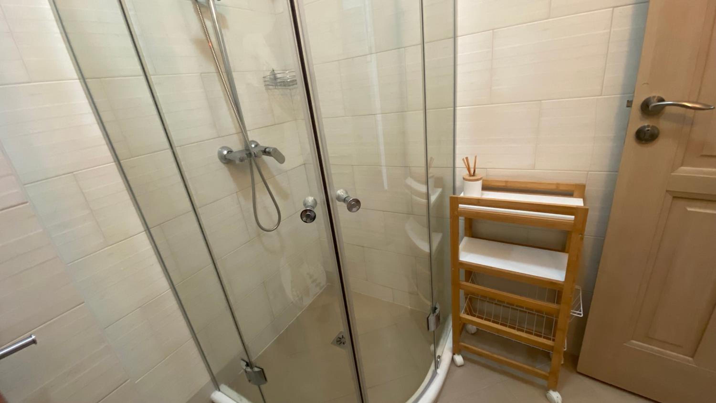 KALIA A16 Private One Bedroom Apartment