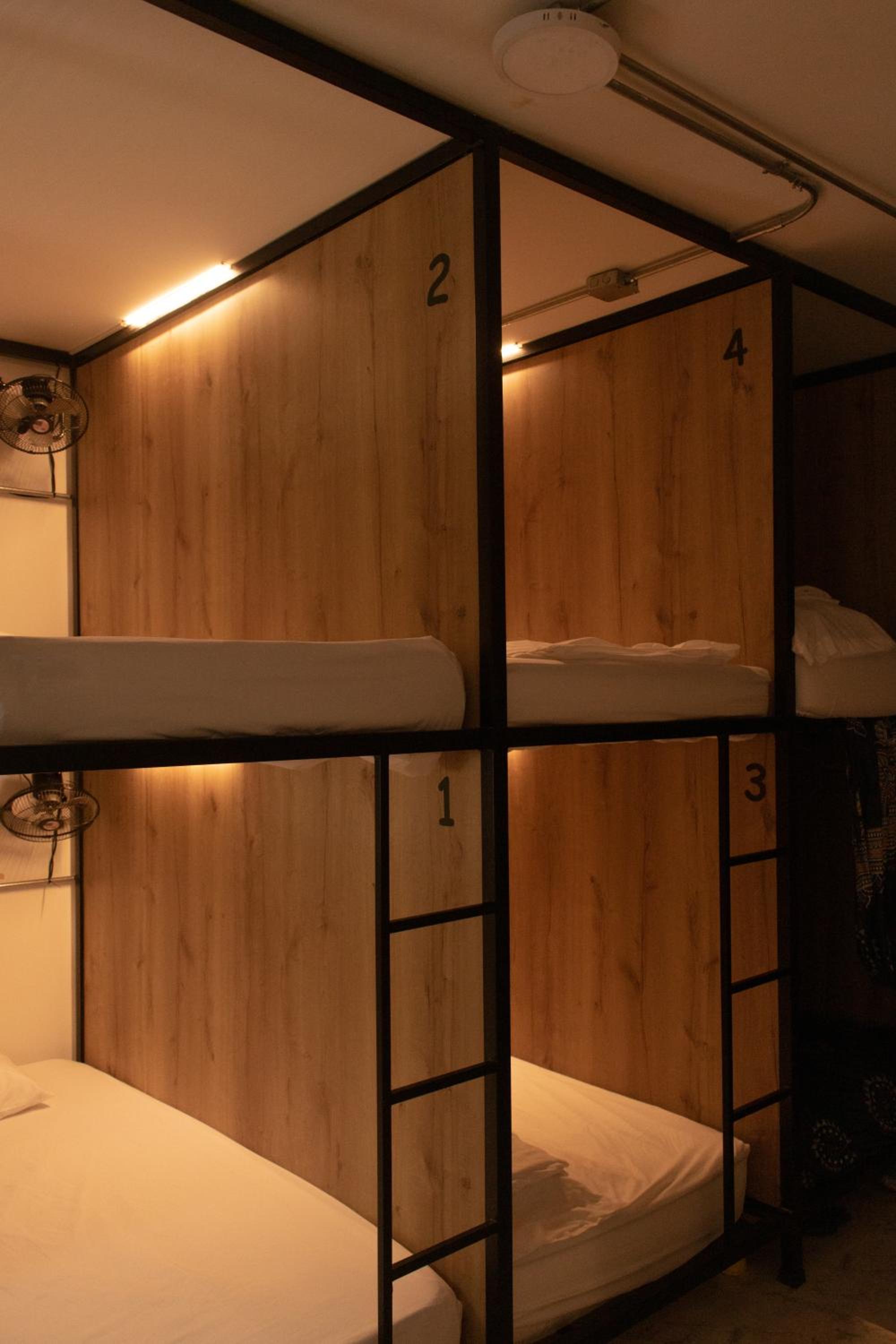 La Familia Hostel - Parque Poblado