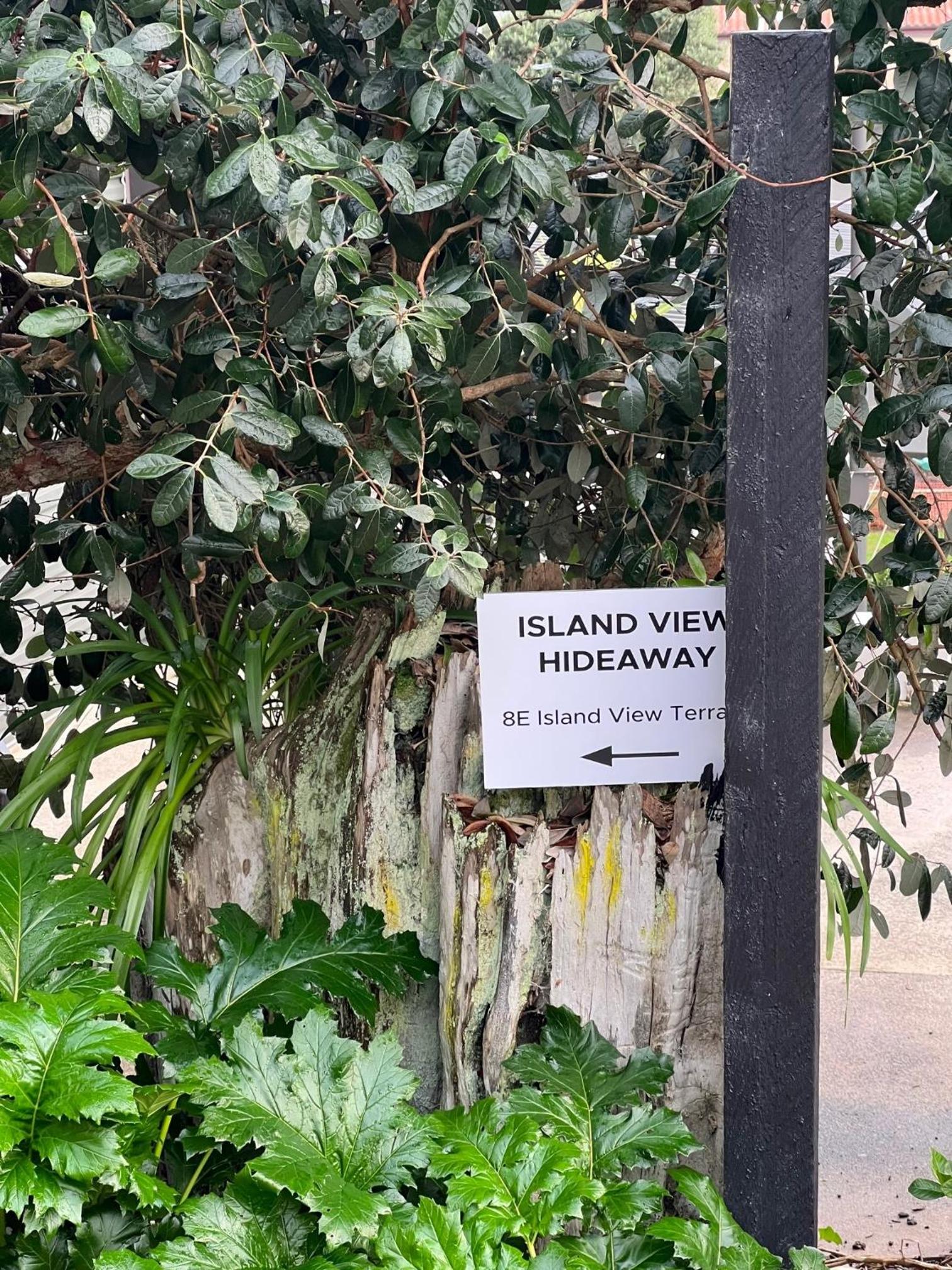 Island View Hideaway