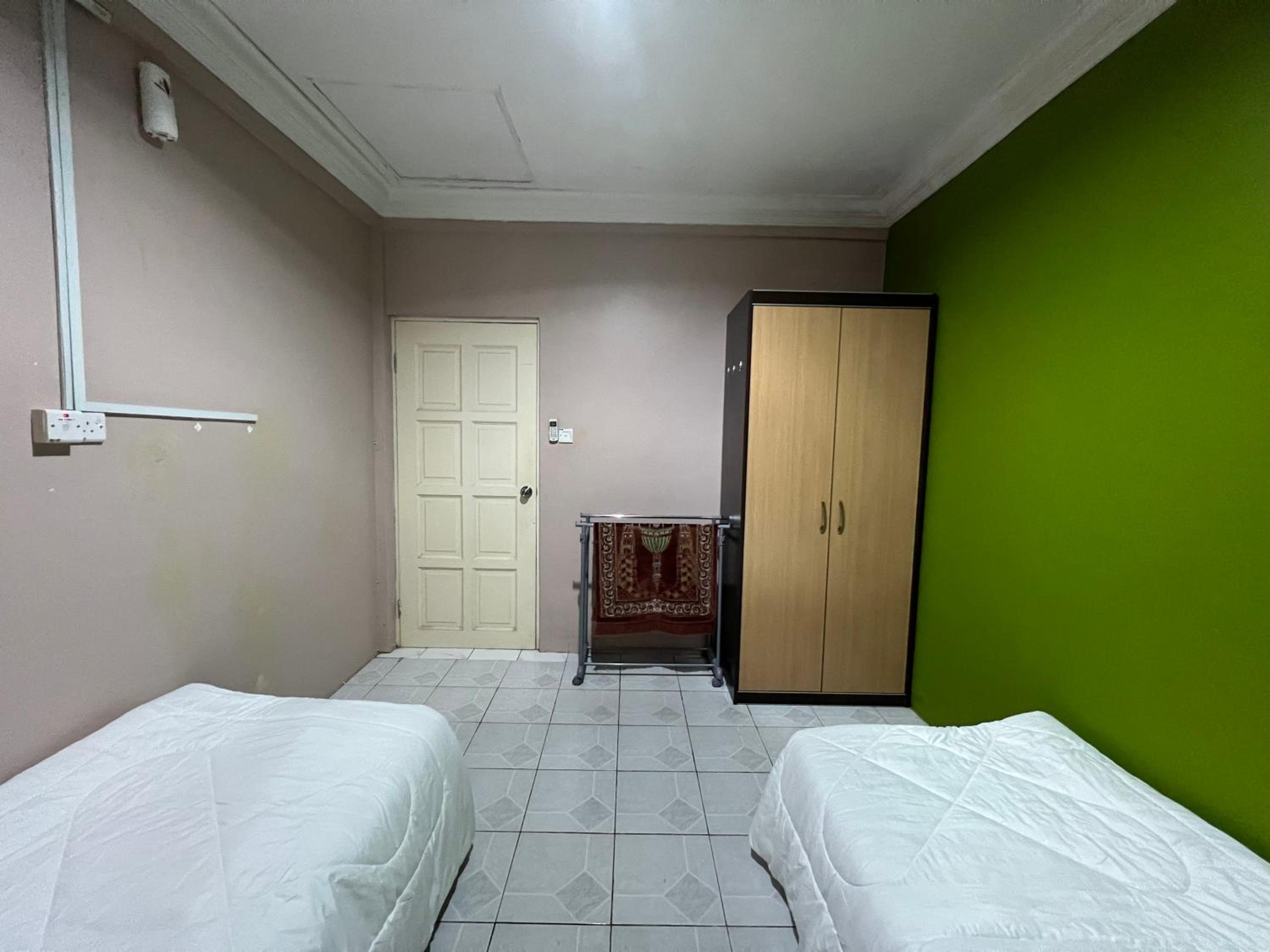 Hanif Homestay photo 8
