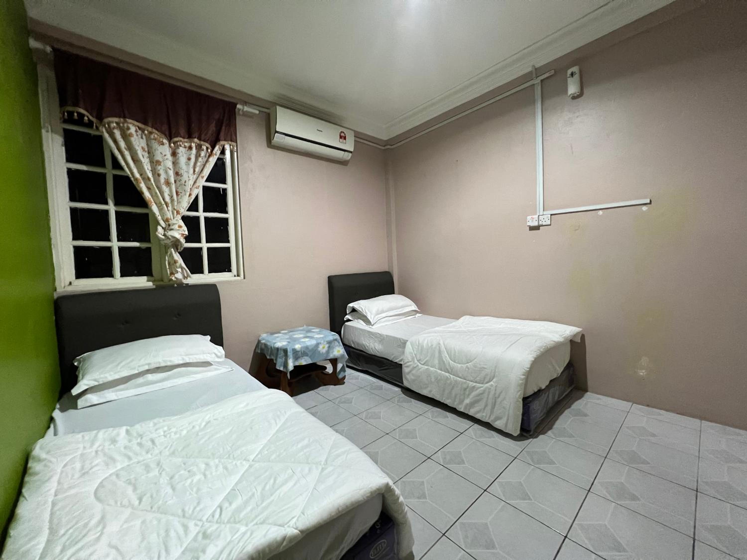 Hanif Homestay photo 6