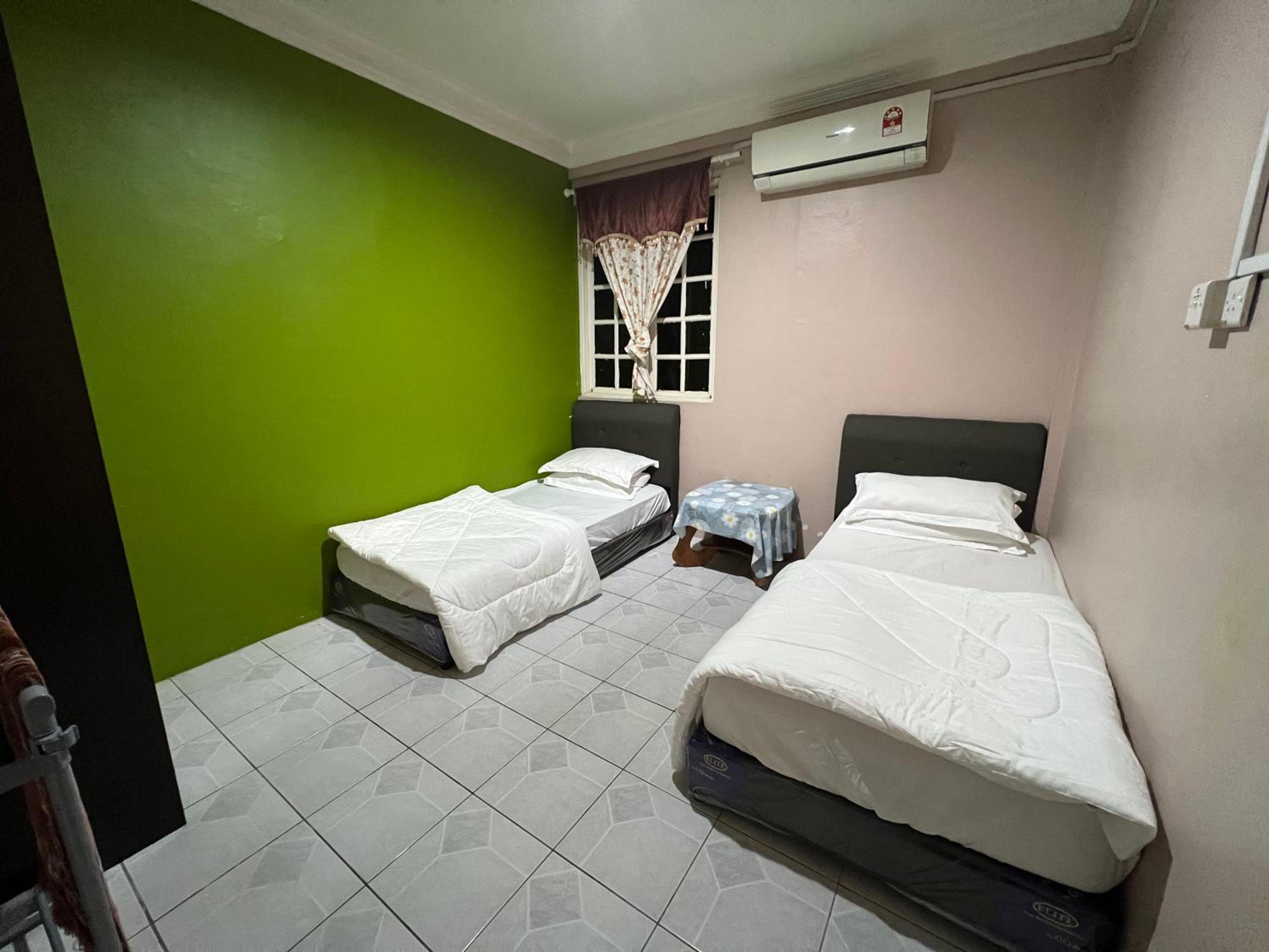 Hanif Homestay photo 5