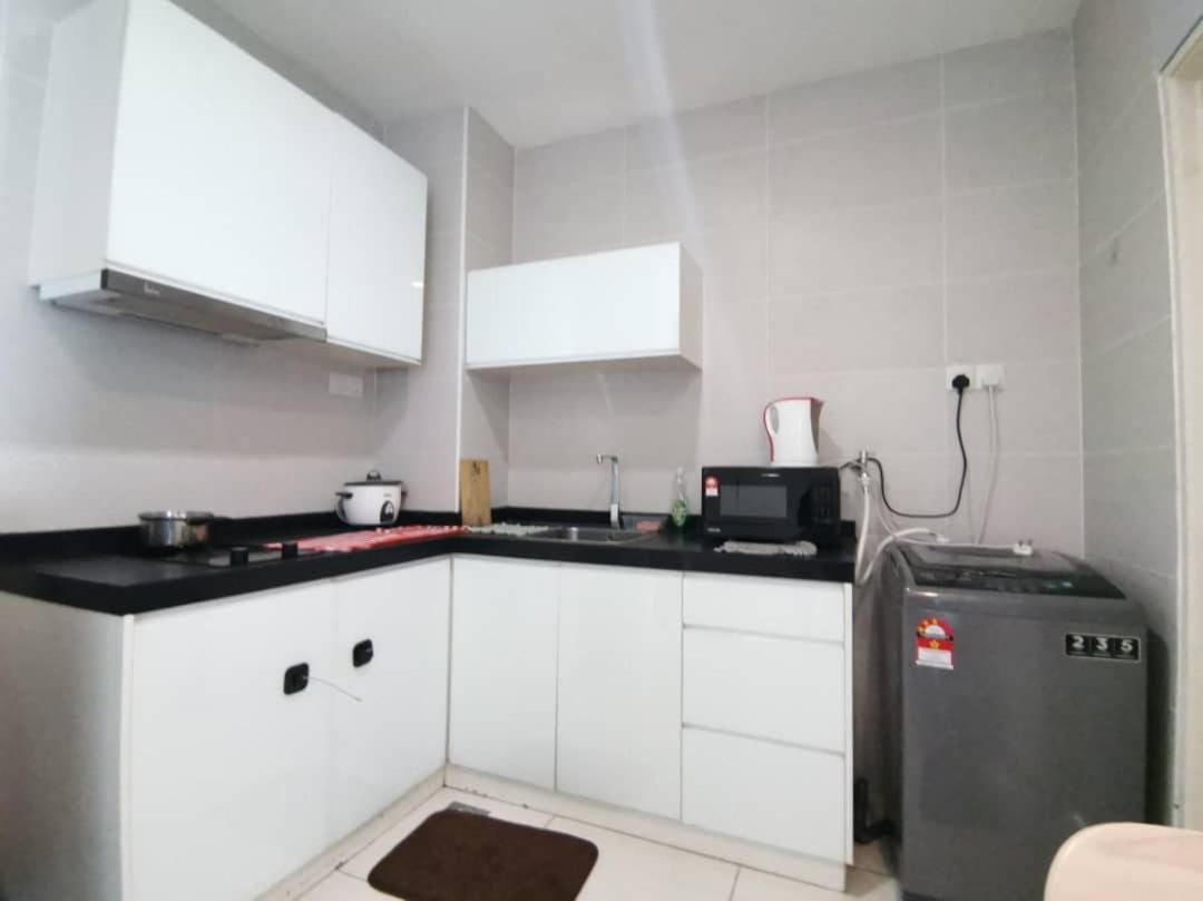 Homestay Kuala Lumpur ; Terminal TBS ; Bukit Jalil