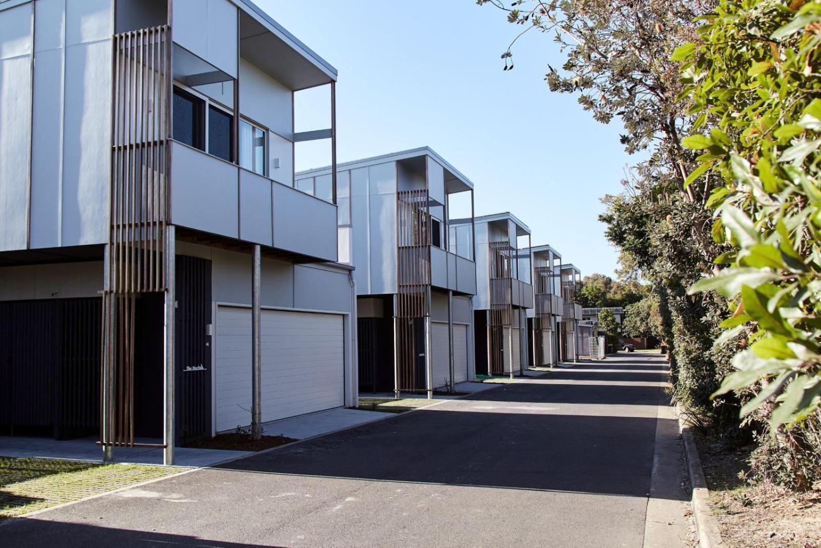 Byron Bay Accom - North Beach Houses 44 Bayshore Drive - No pool in studio