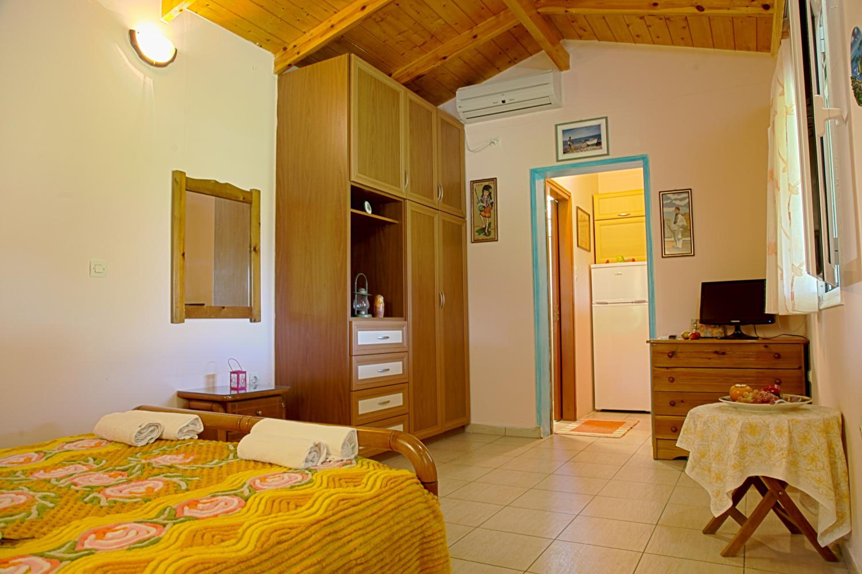 Evaggelia Studios