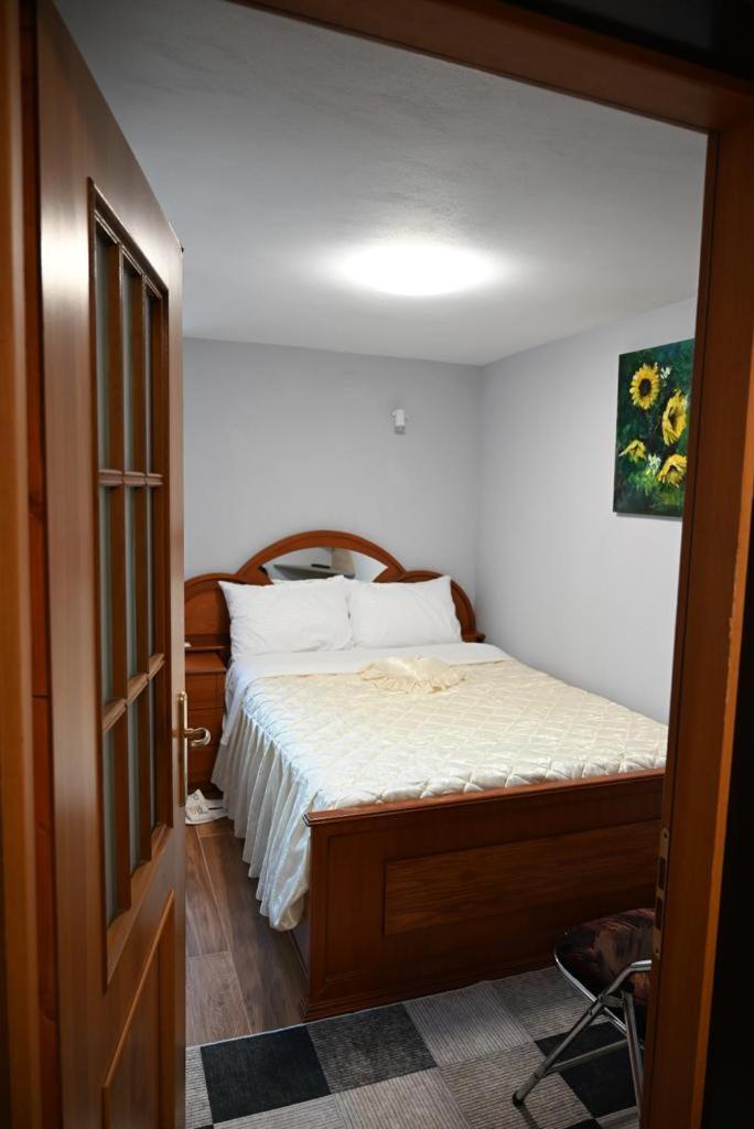 Lakeview B & B Pogradec