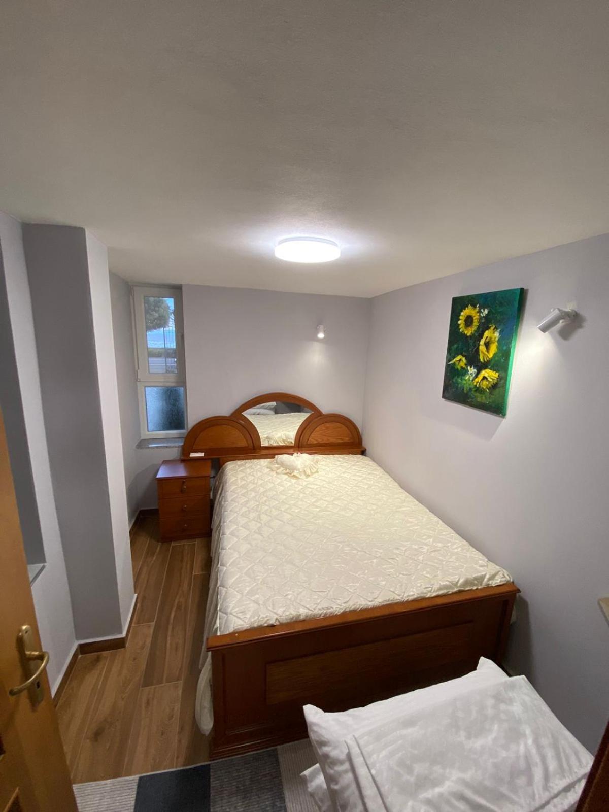 Lakeview B & B Pogradec