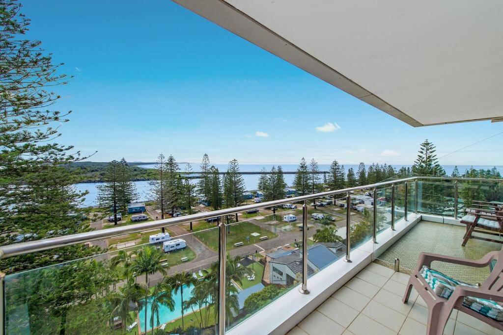 Tasman Towers Penthouse Apt 21