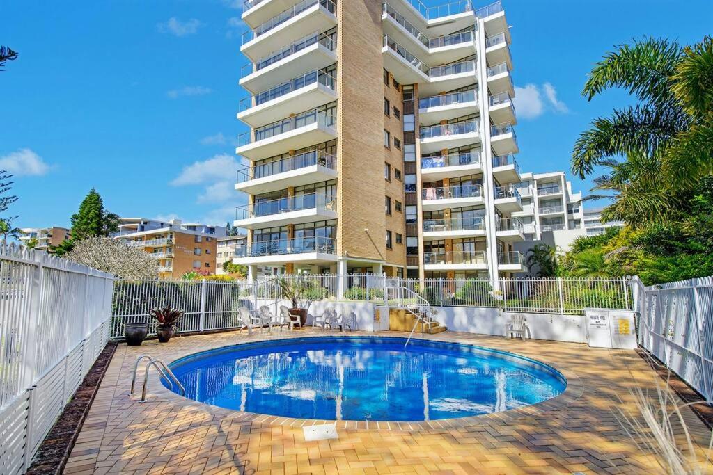 Tasman Towers Penthouse Apt 21