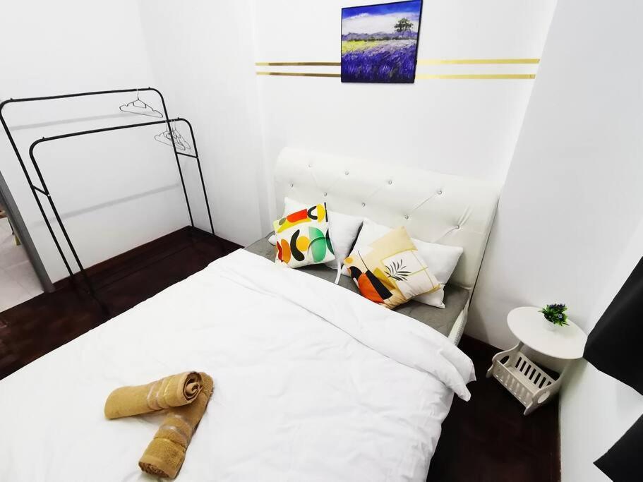 Cozy Modern 3 Bedroom Apartment in georgetown Free Wifi photo 3
