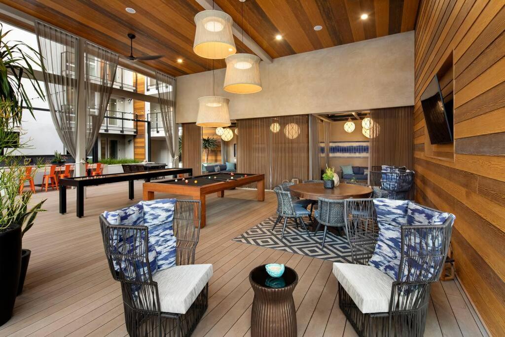 Blue Water Views Luxury Retreat In MDR/VENICE