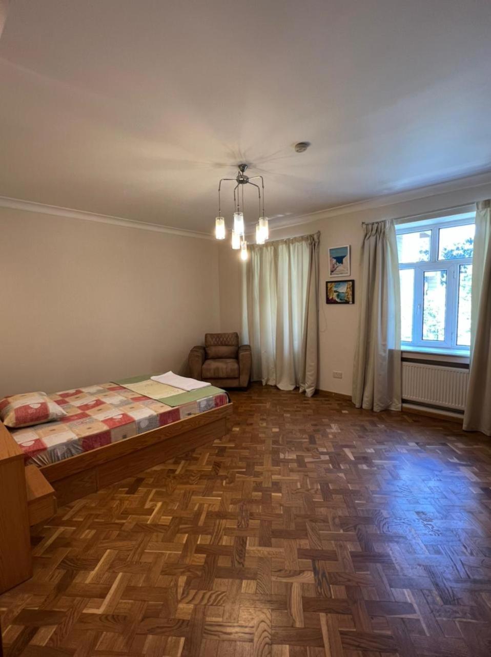 F1 formula best view and location apartment