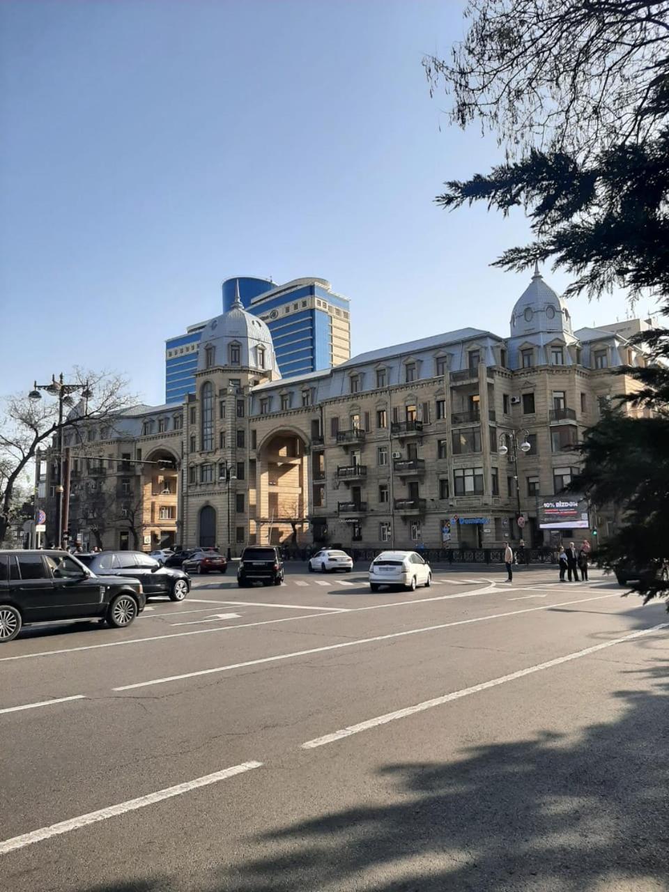 F1 formula best view and location apartment
