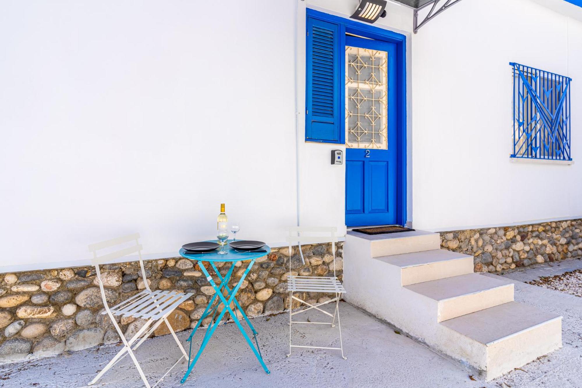 Zulu Studio in Larnaca w/ Terrace