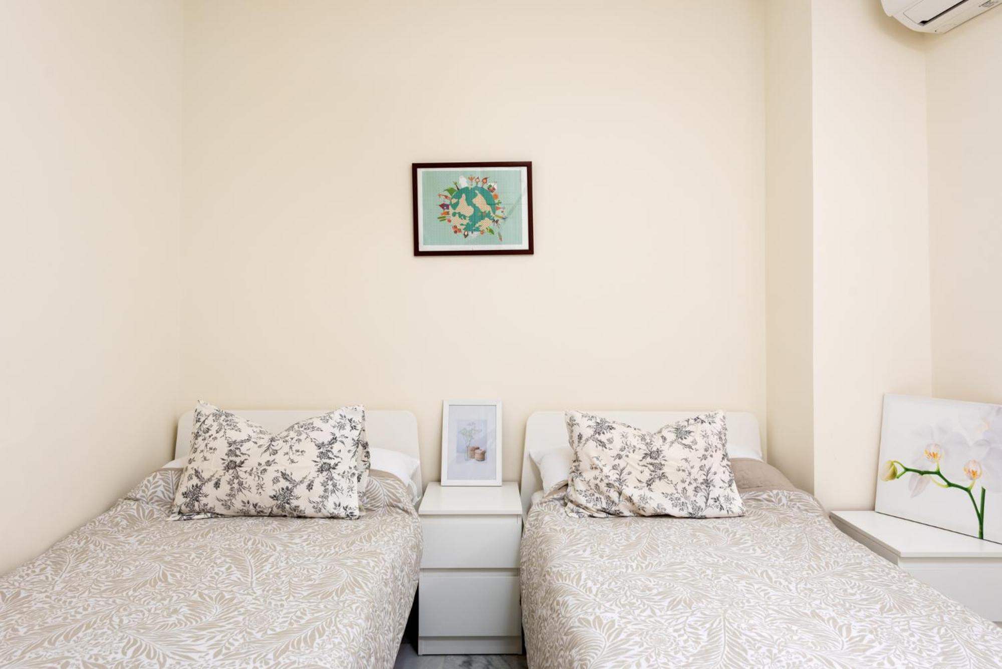 Terrazas de Marbella en Marbella — hotel room