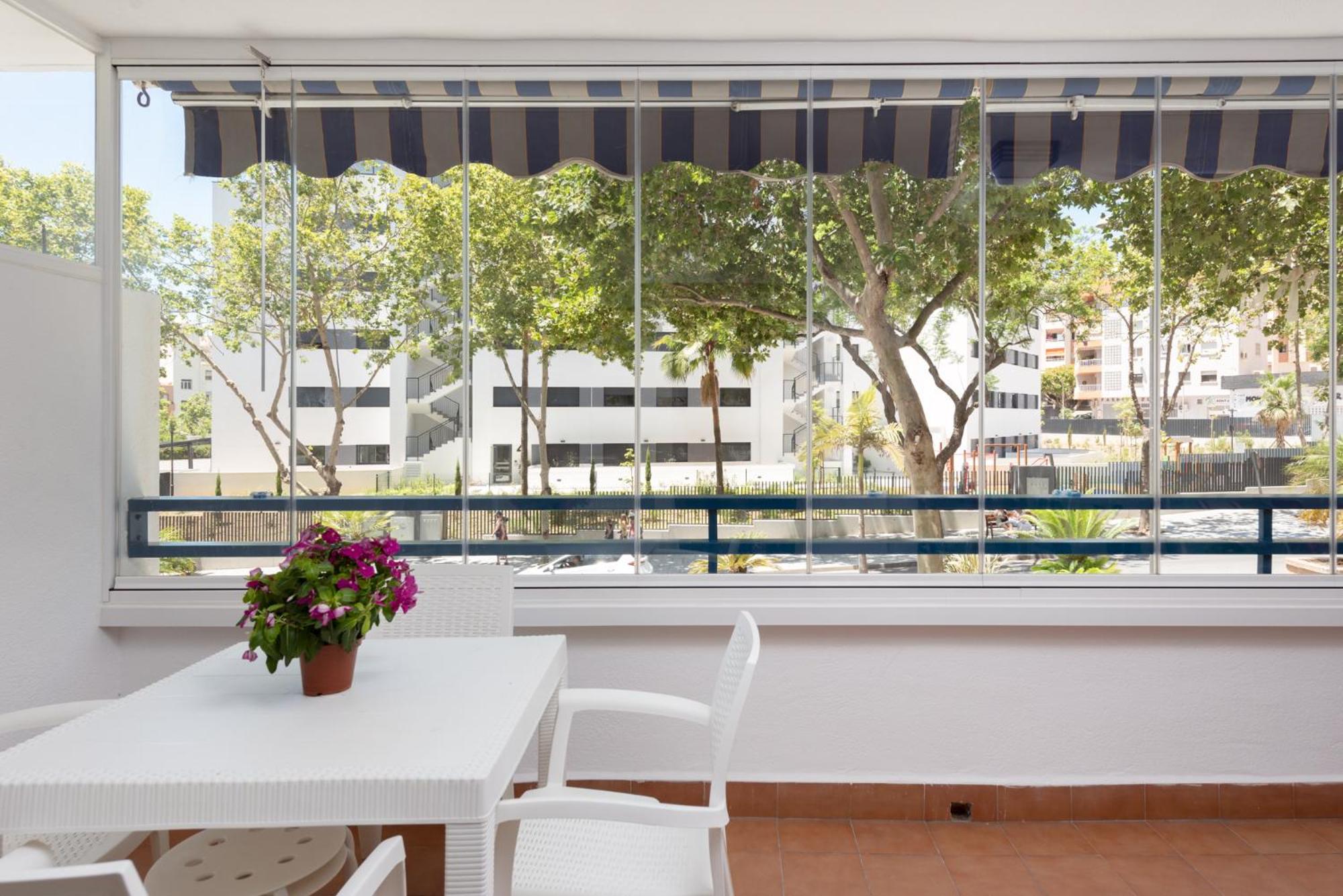 Terrazas de Marbella en Marbella — balance & terrace