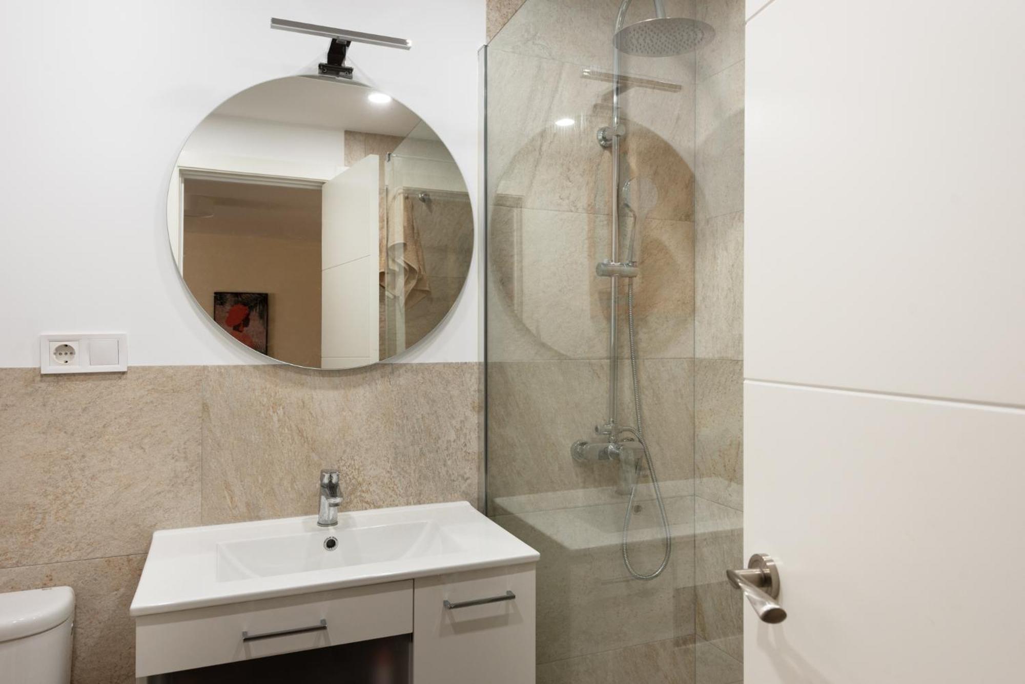 Terrazas de Marbella en Marbella — bathroom