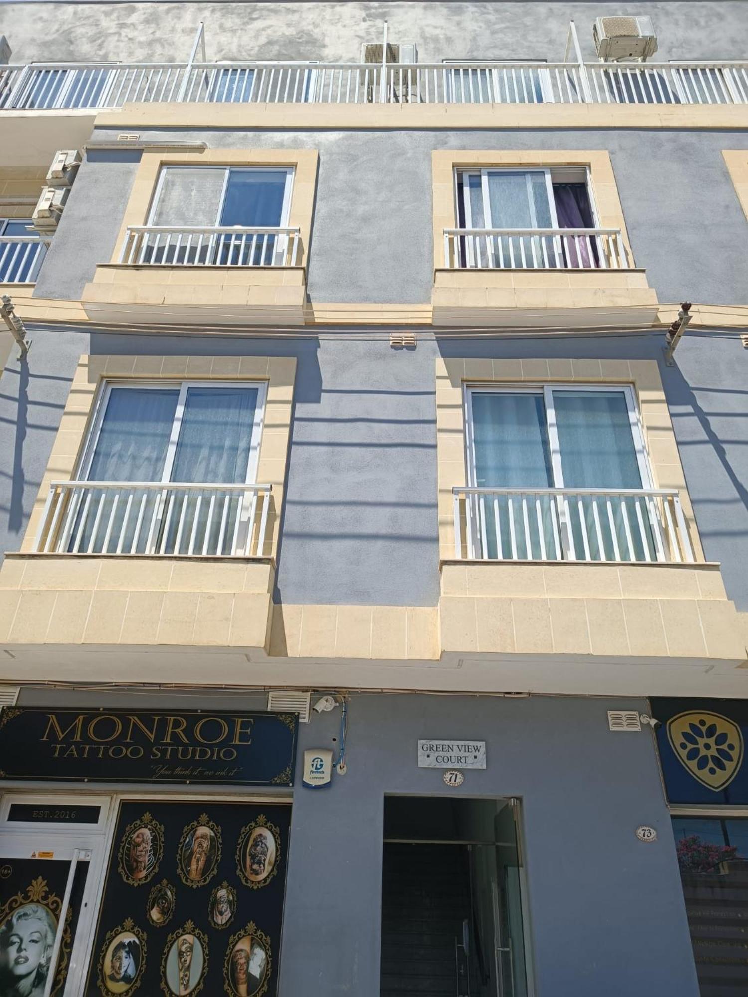 Charming 2 bedroom apartment close to Junior College ETUS1-1 view 3