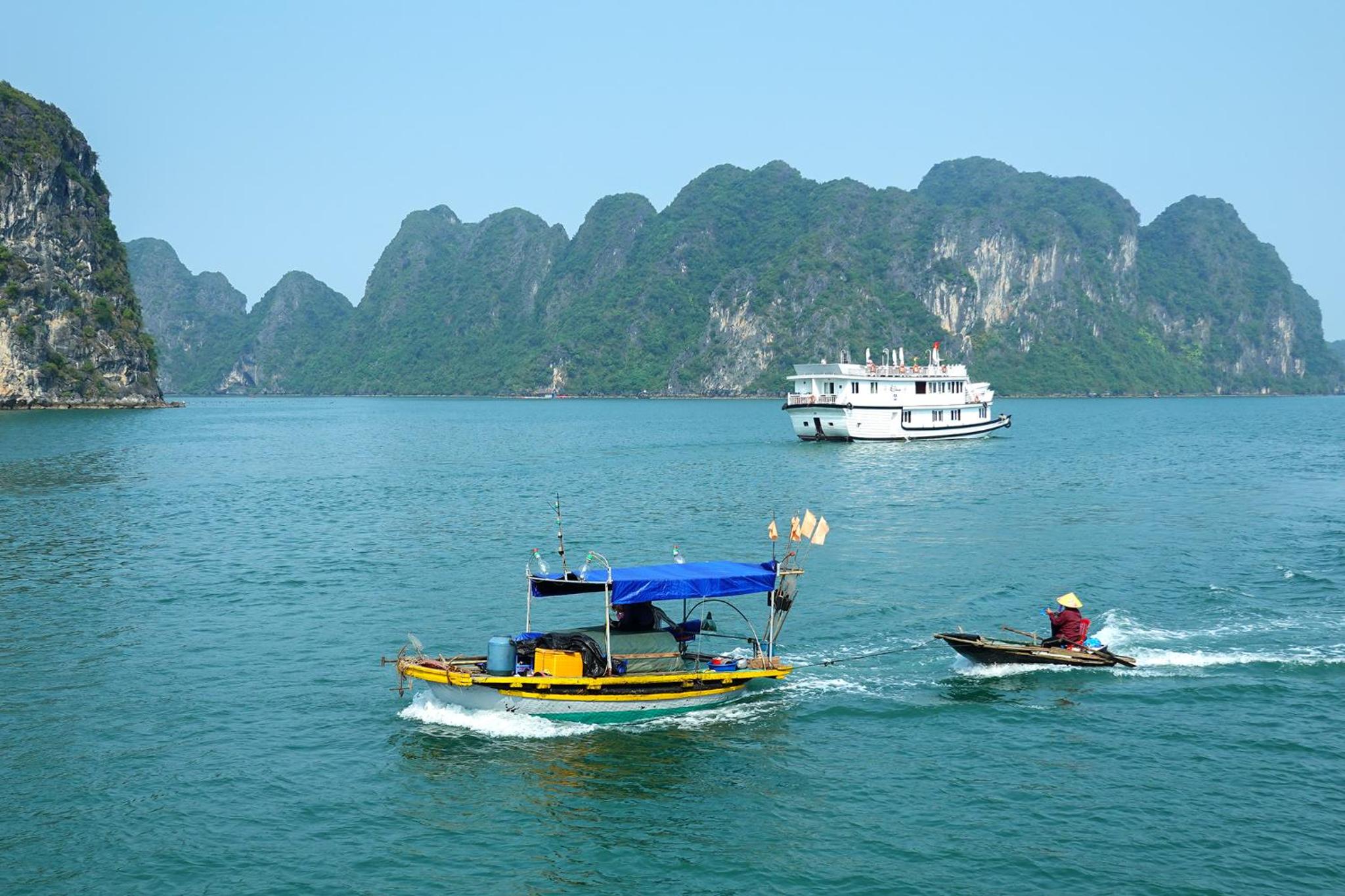 Halong Fantasea Cruise view 5
