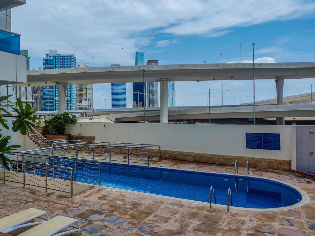 HiGuests - Charming Apartment with Marina and Dubai Eye views