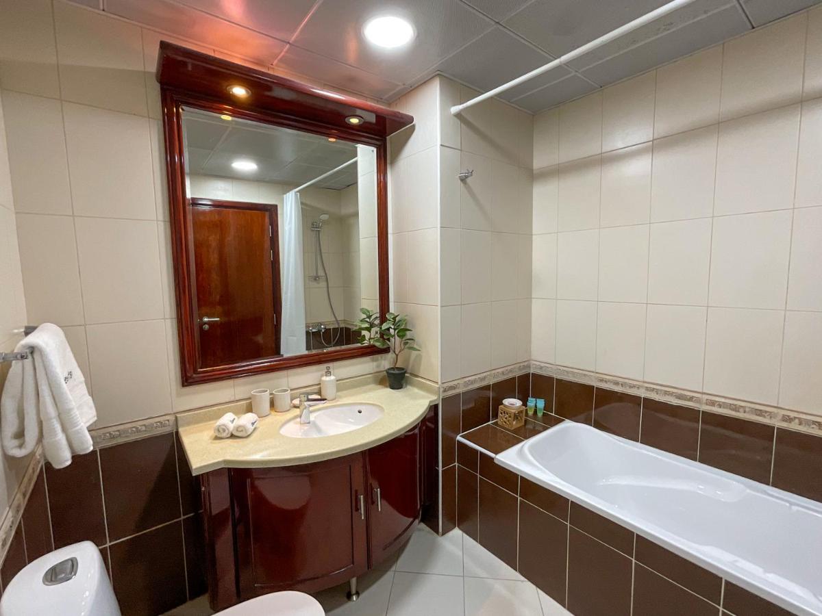 HiGuests - Charming Apartment with Marina and Dubai Eye views