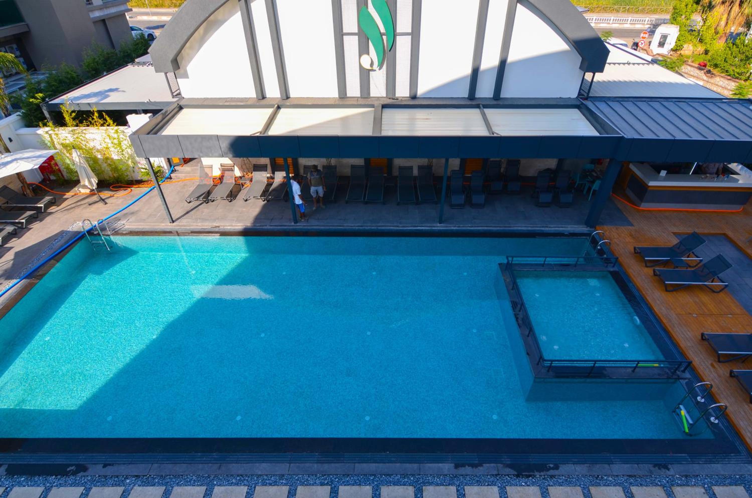 Juglans Suites - Image 27