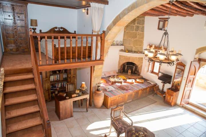 Matina's traditional house photo 5