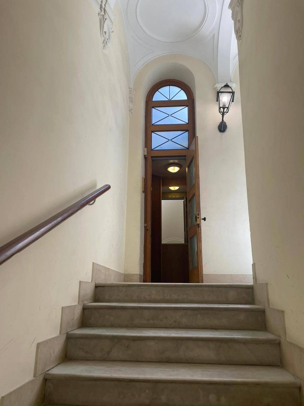 Trevi Fountain Stylish Penthouse IREX Apartment