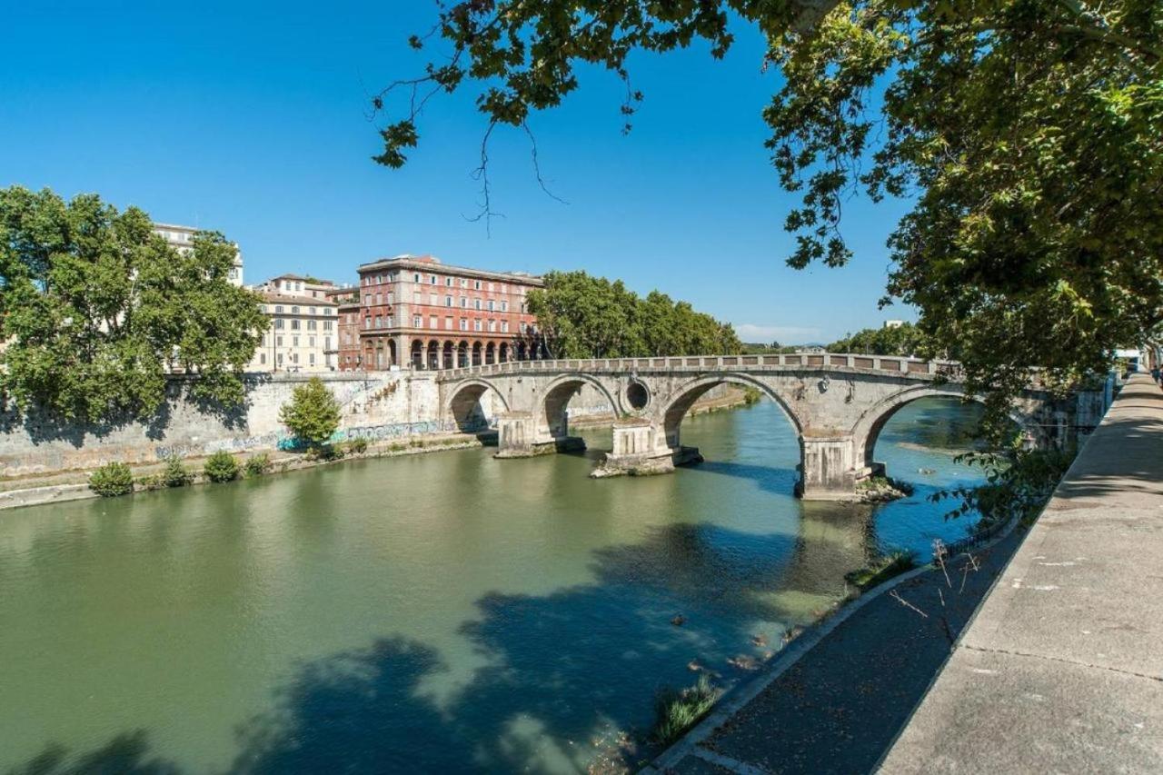 Grottini Charme Penthouse ~ Historic Center