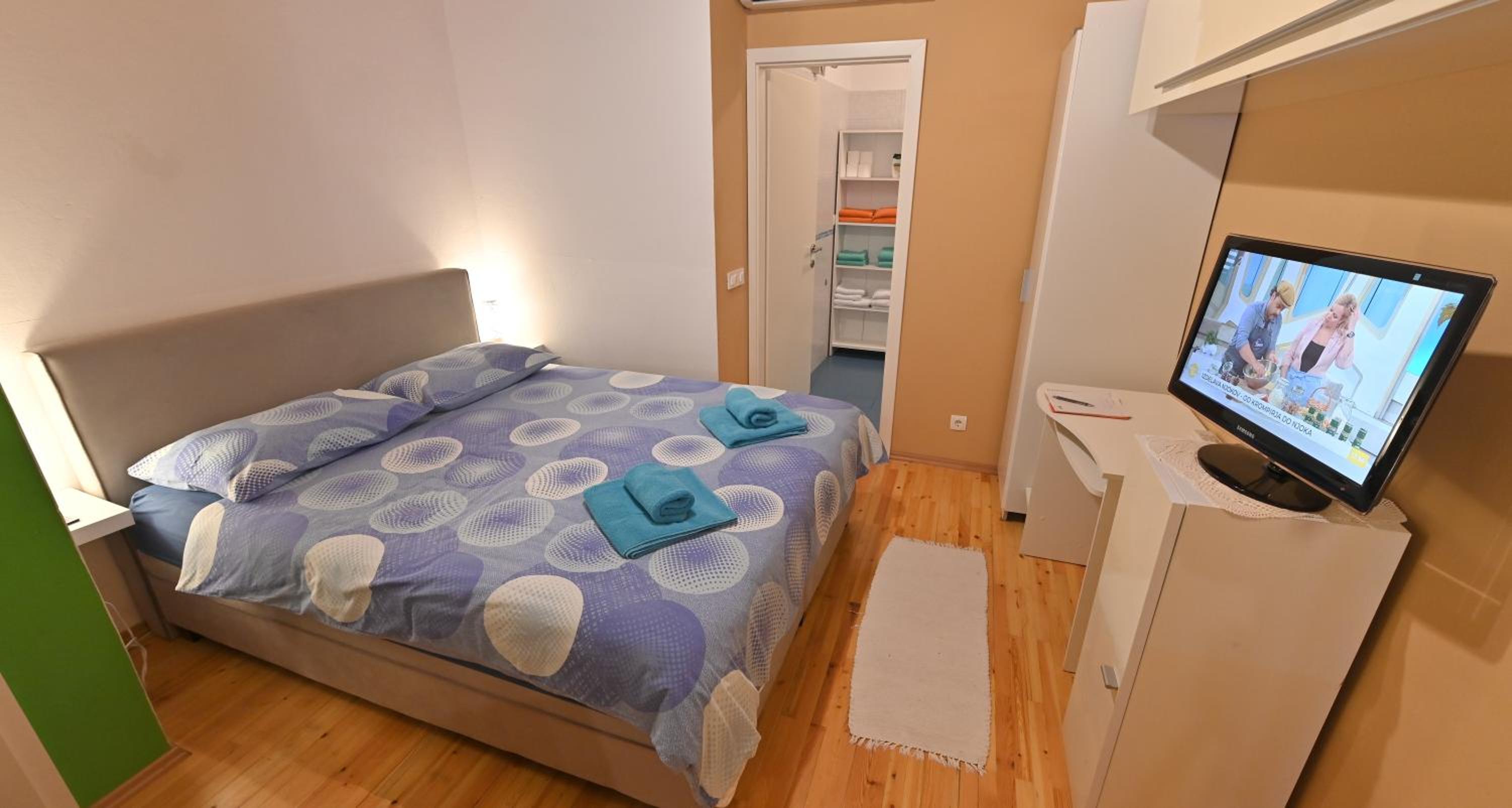 Photo 15
