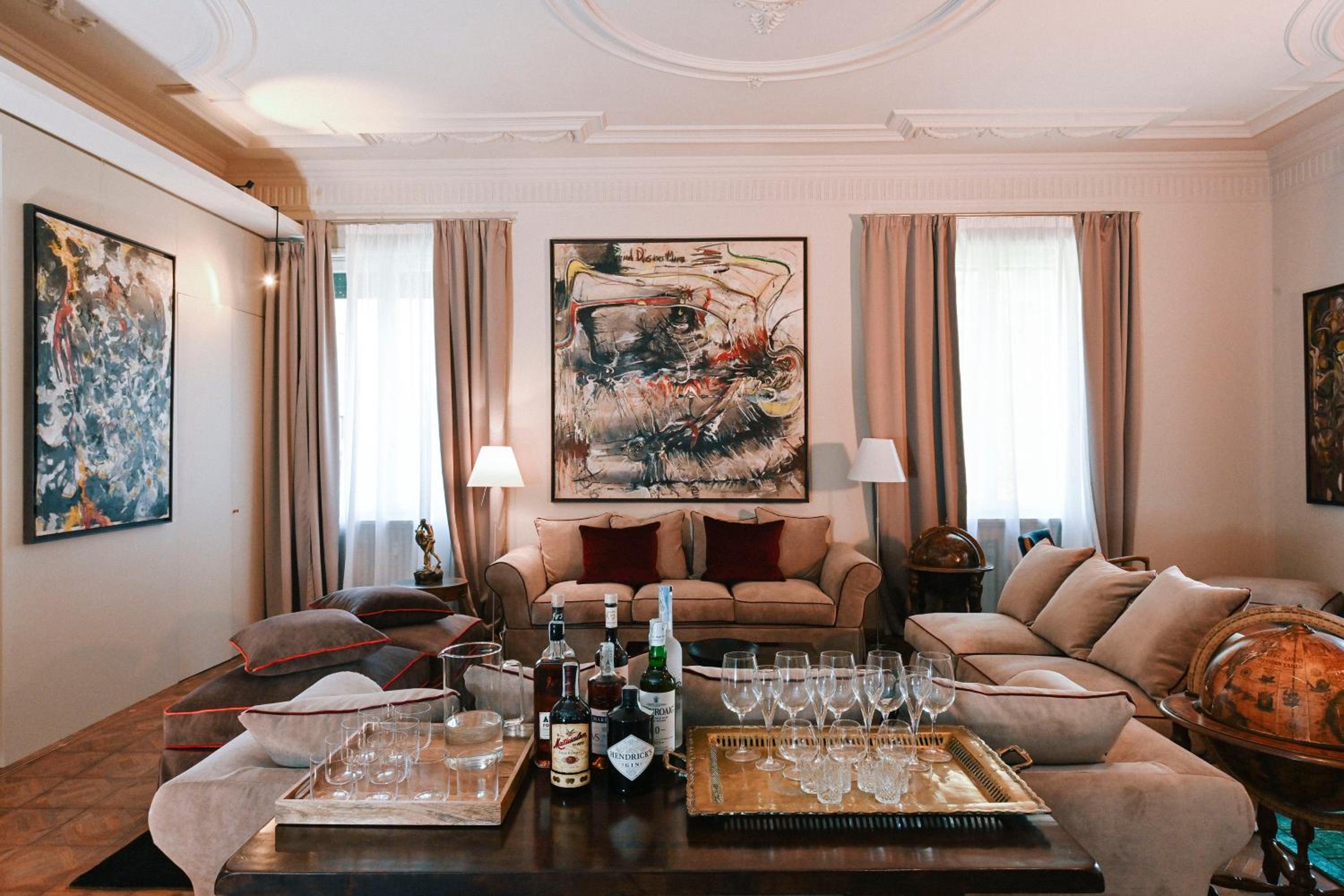 lounge