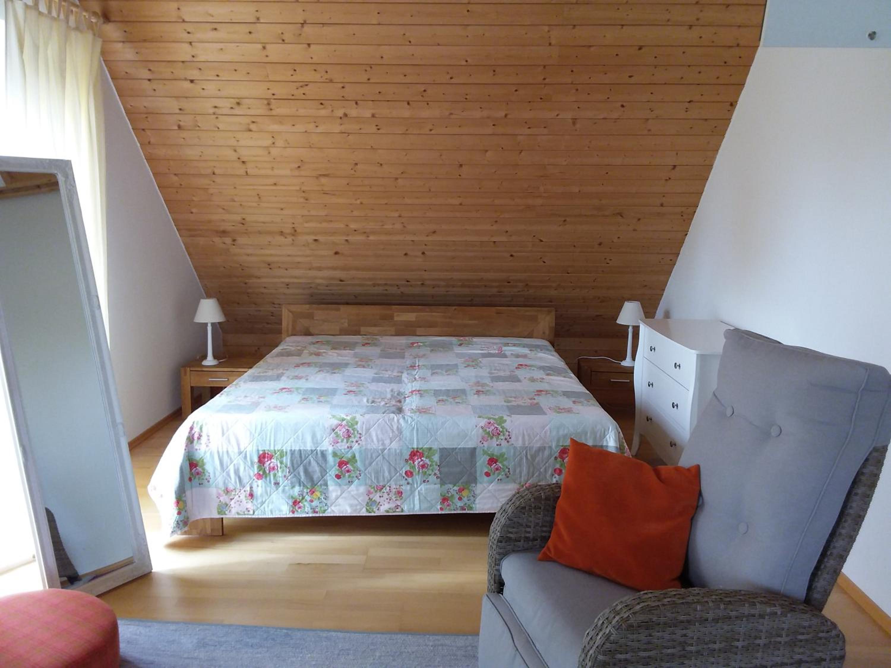 Haus Rosengarten- Ruhige Ferienwohnungen im Grünen
