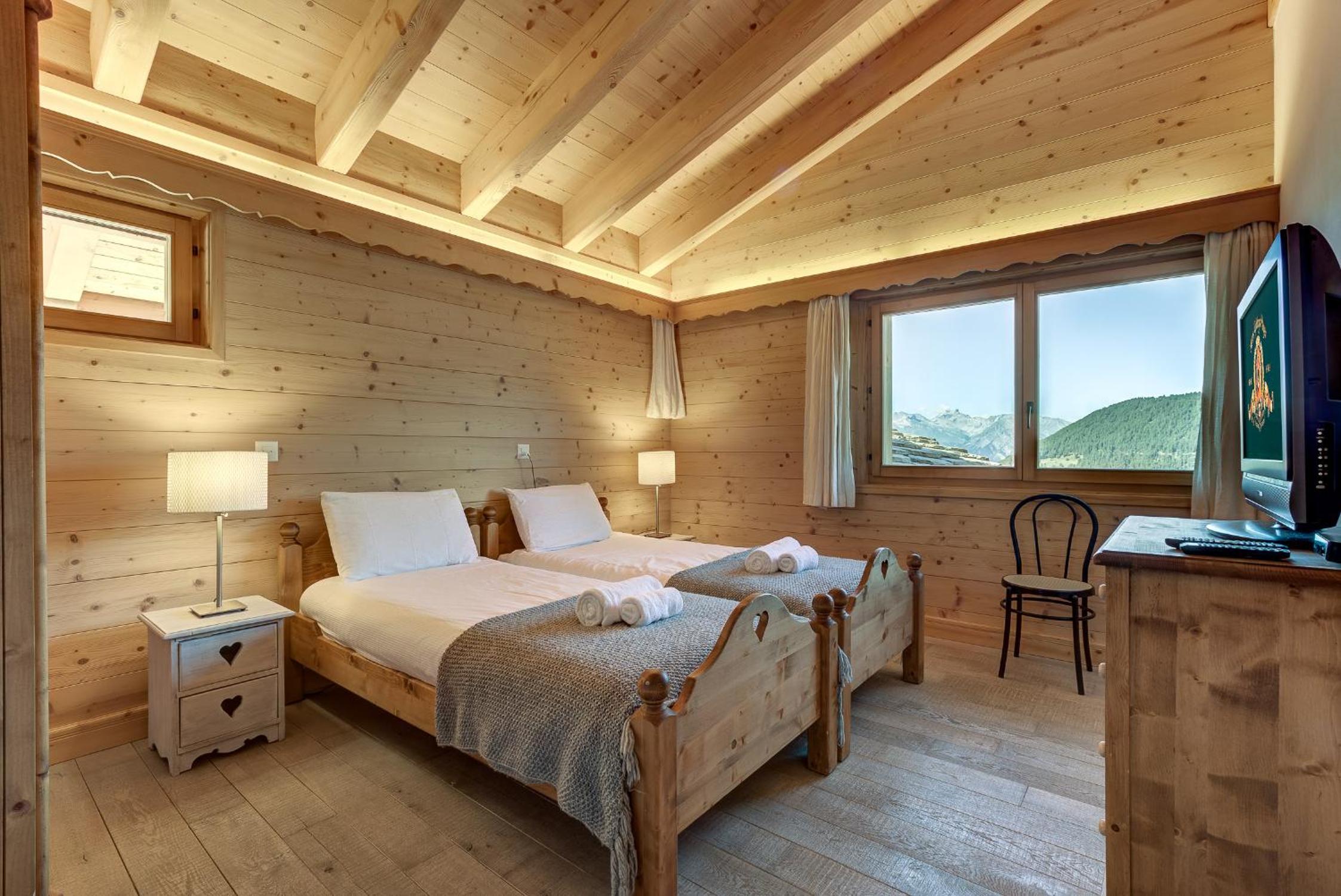 The Penthouse Matins St Laurent