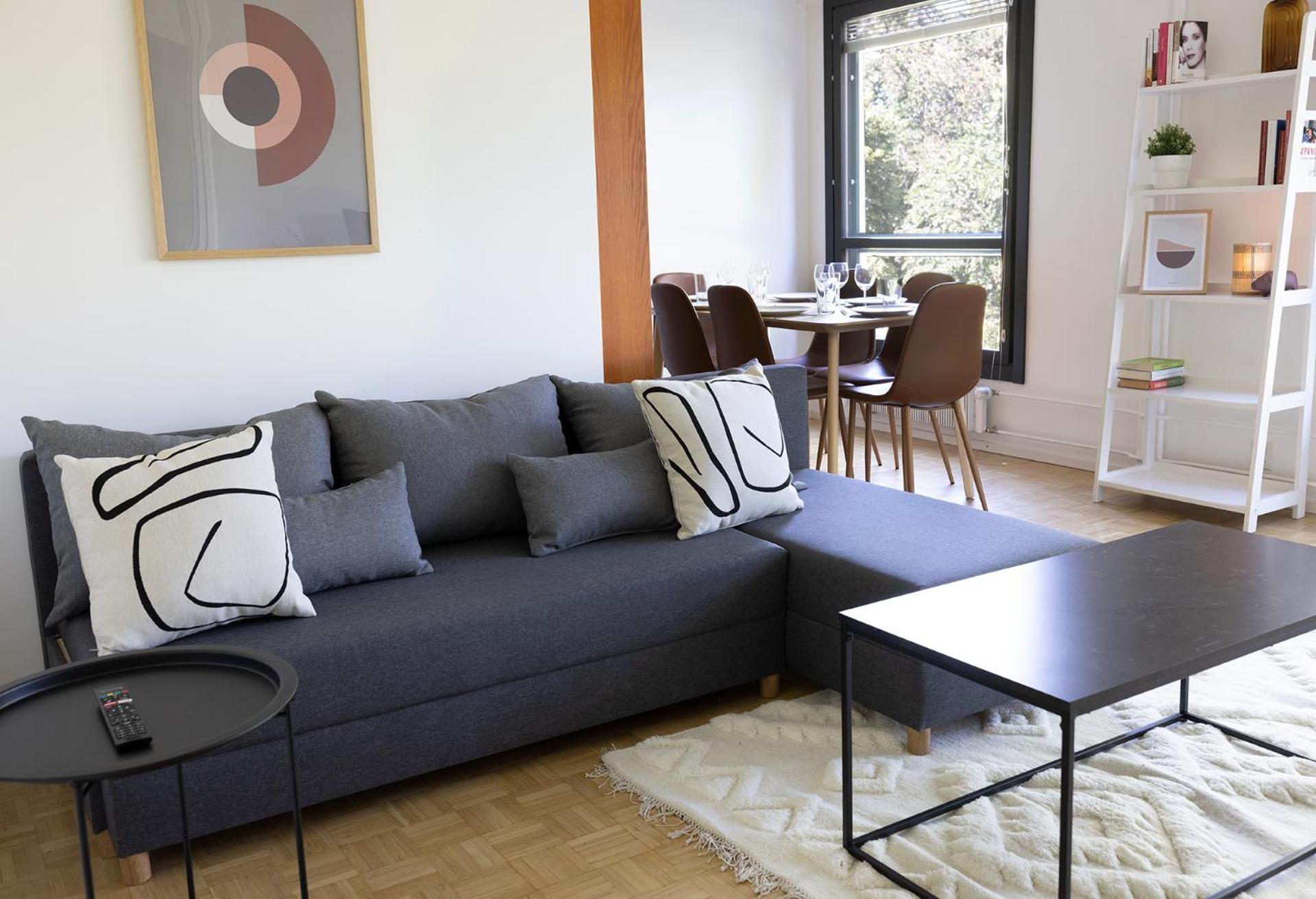 2ndhomes City Center 2BR Kaisaniemi Park Apartment with Balcony