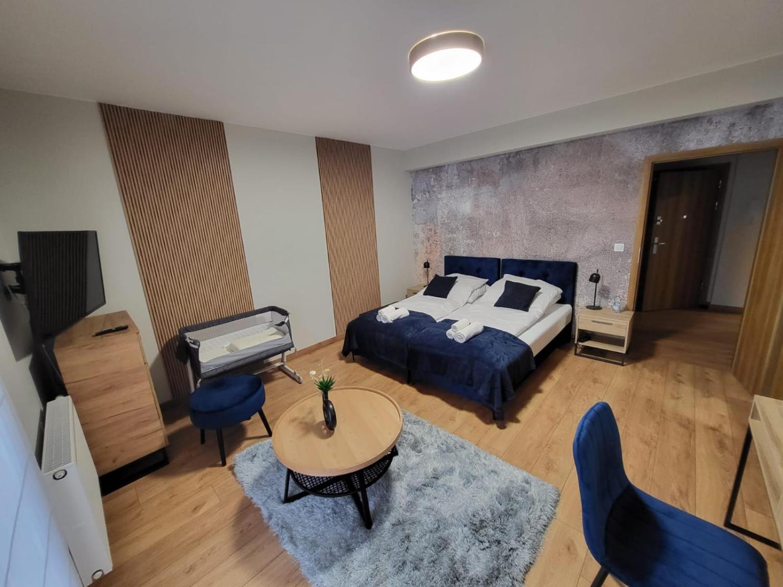 Apartamenty Hallera 4 view 5