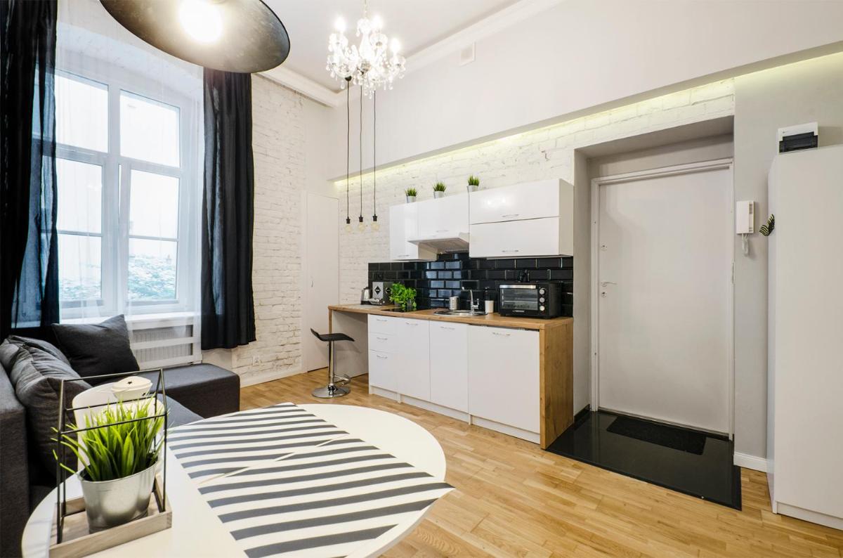 Standard apartment on 6 Sierpnia view 4