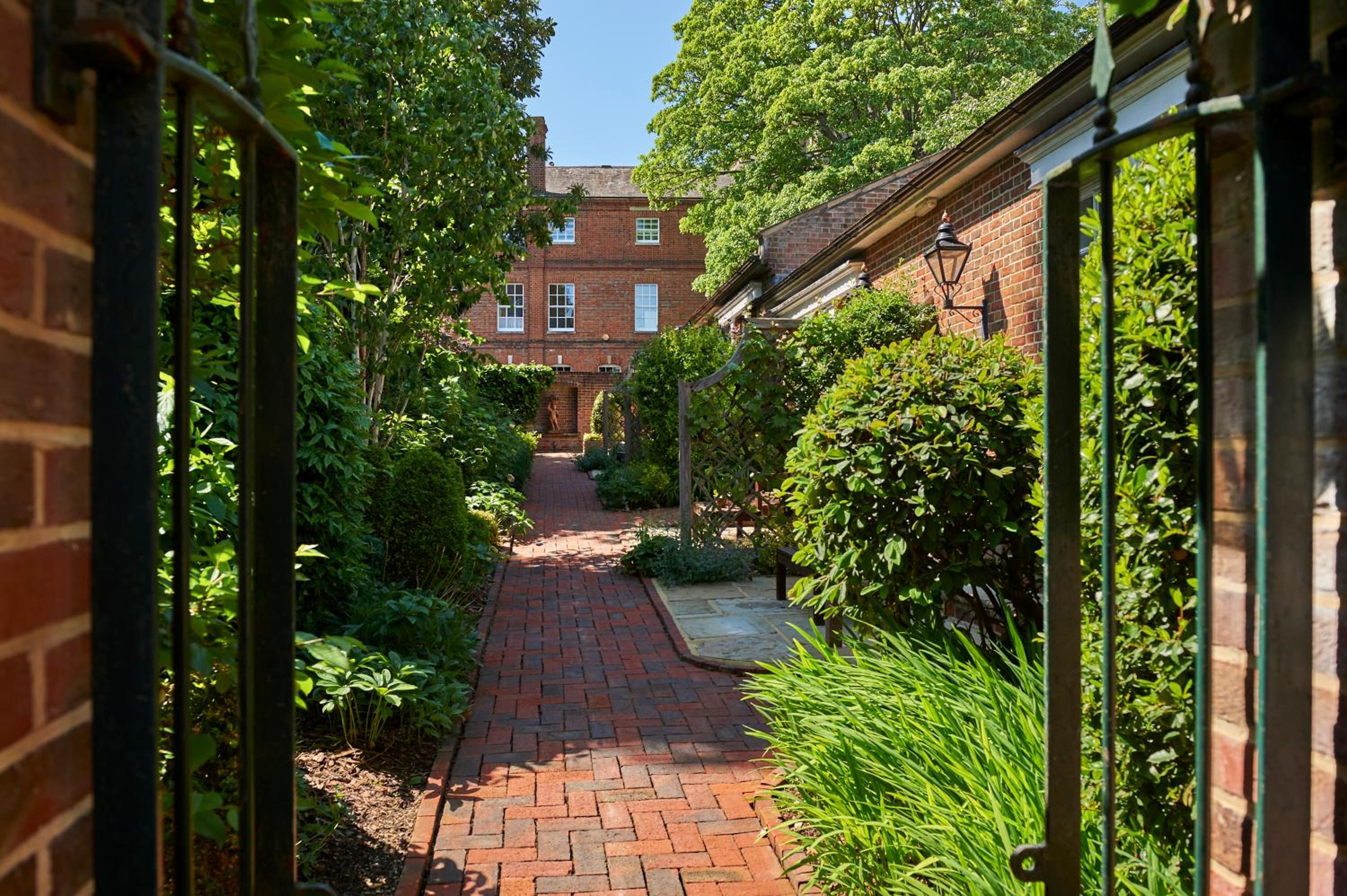 Winchester Vacations - Hotel du Vin Winchester - Property Image 42