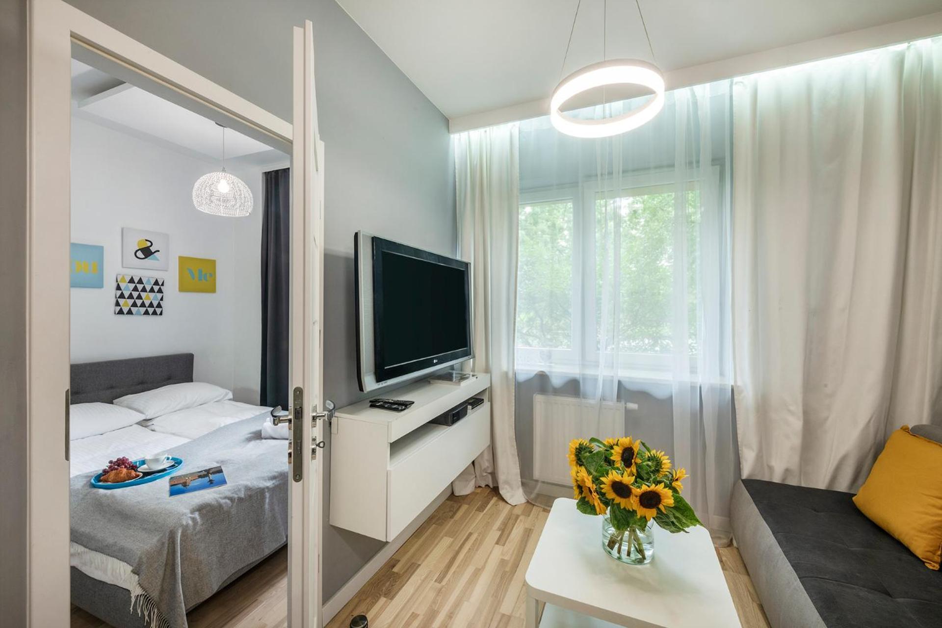 ShortStayPoland Wybrzeże Kościuszkowskie (B24) view 4