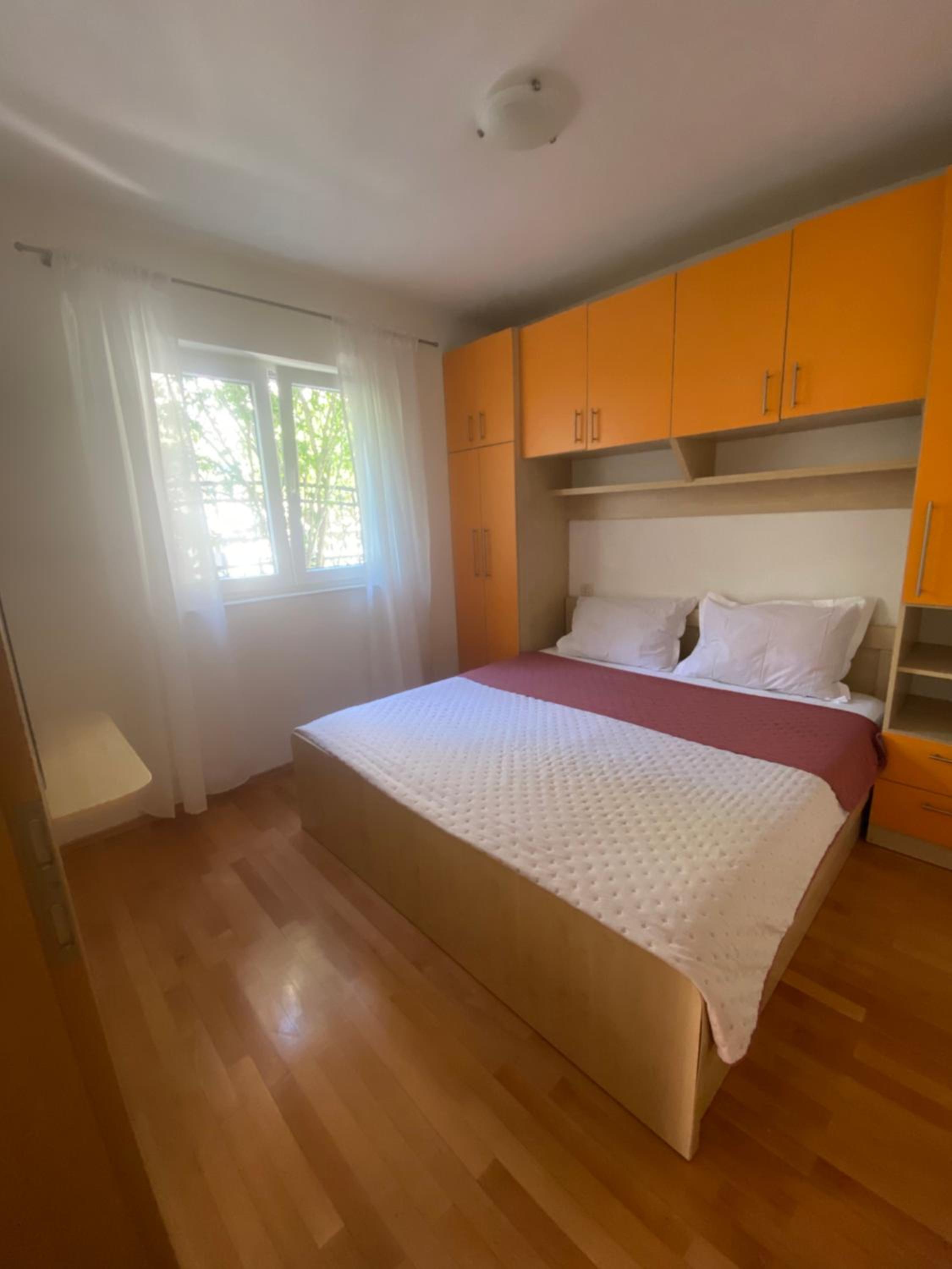 Photo 34