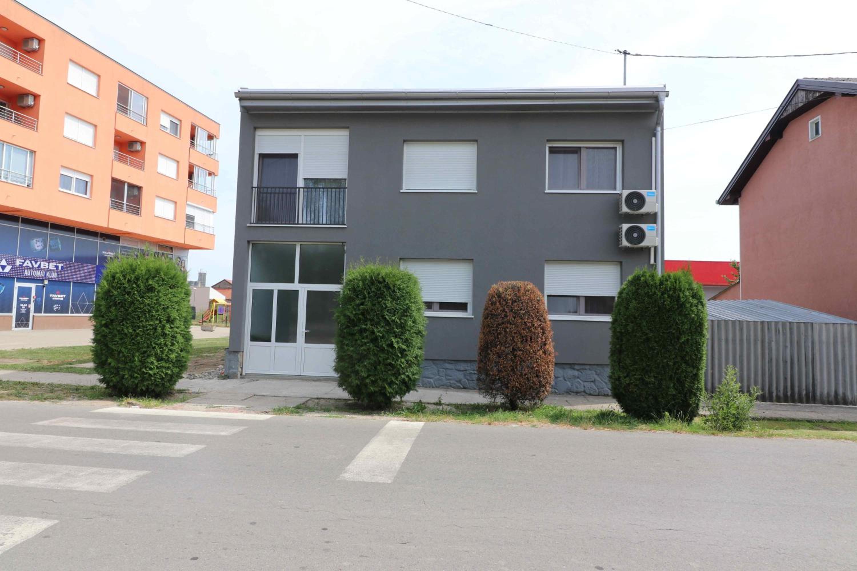 Photo 42