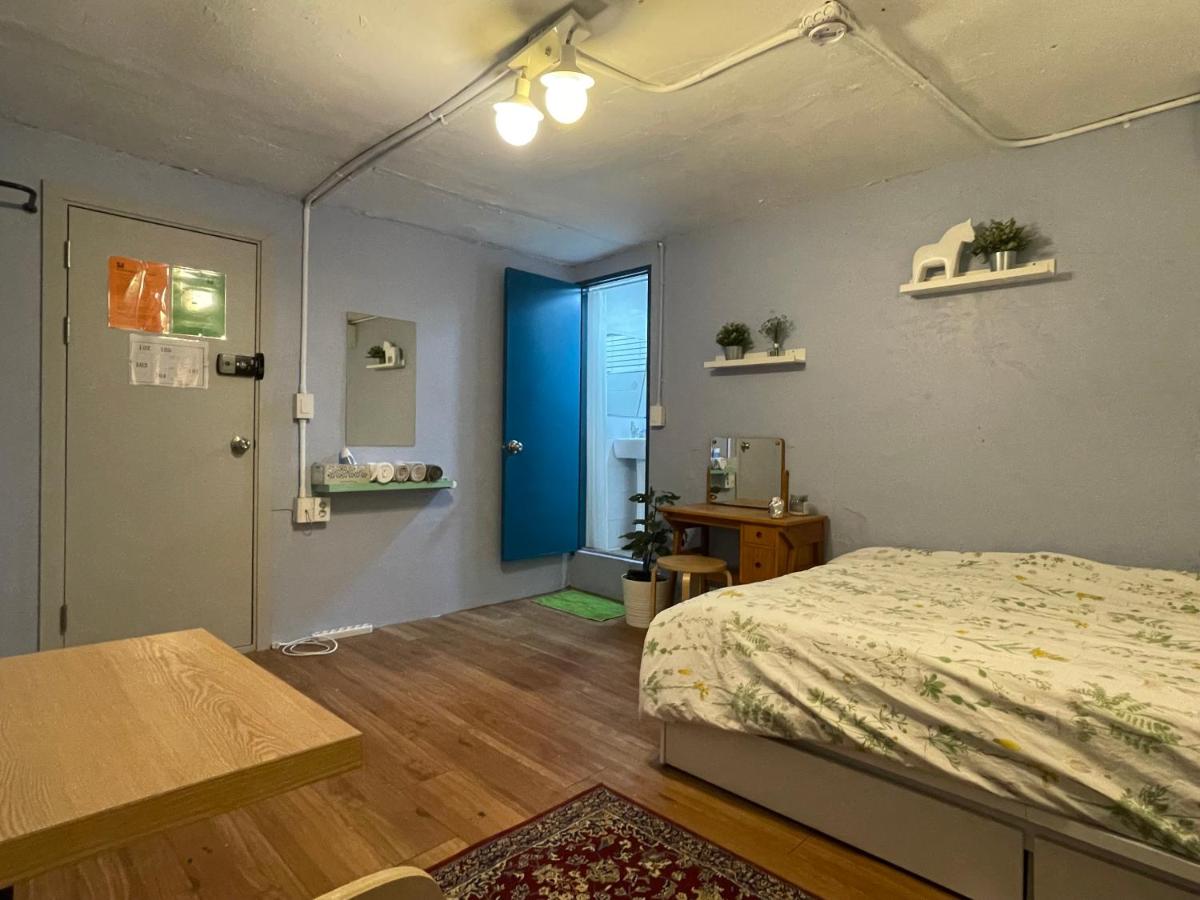 SISnBRO Guesthouse