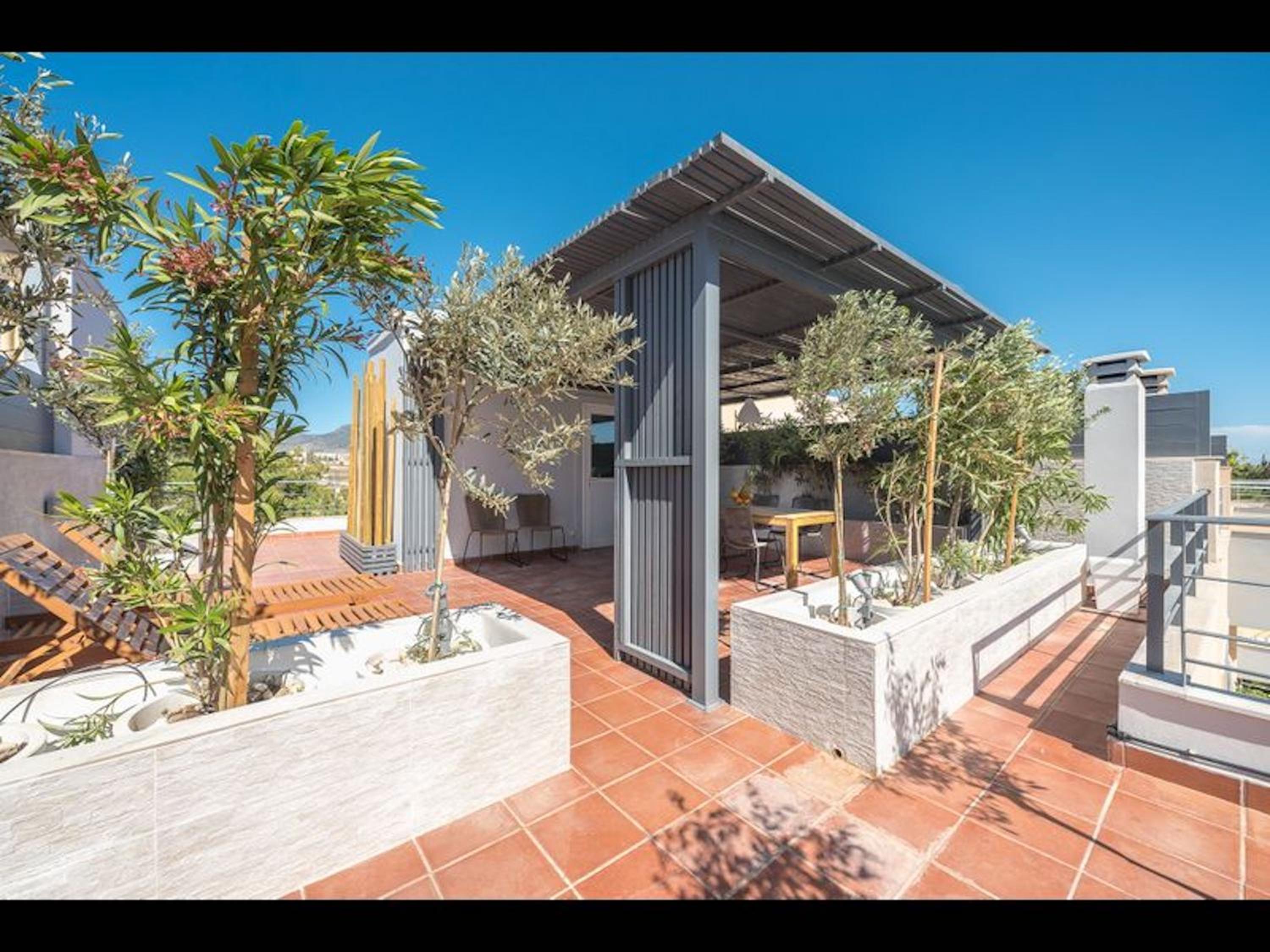 Adelos III Bloom Villa 5BR 360m - Sauna - Rooftop