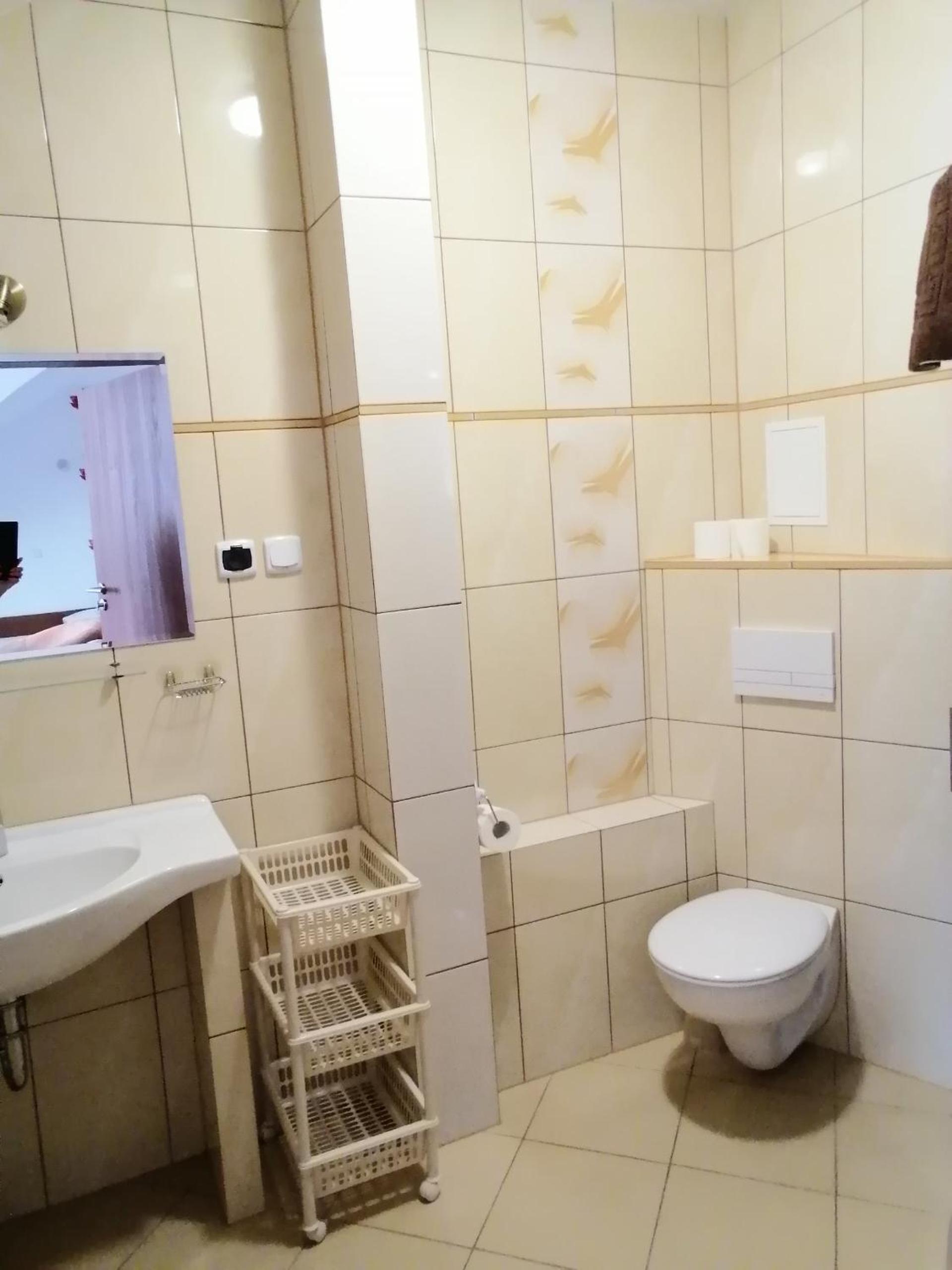 Photo 65