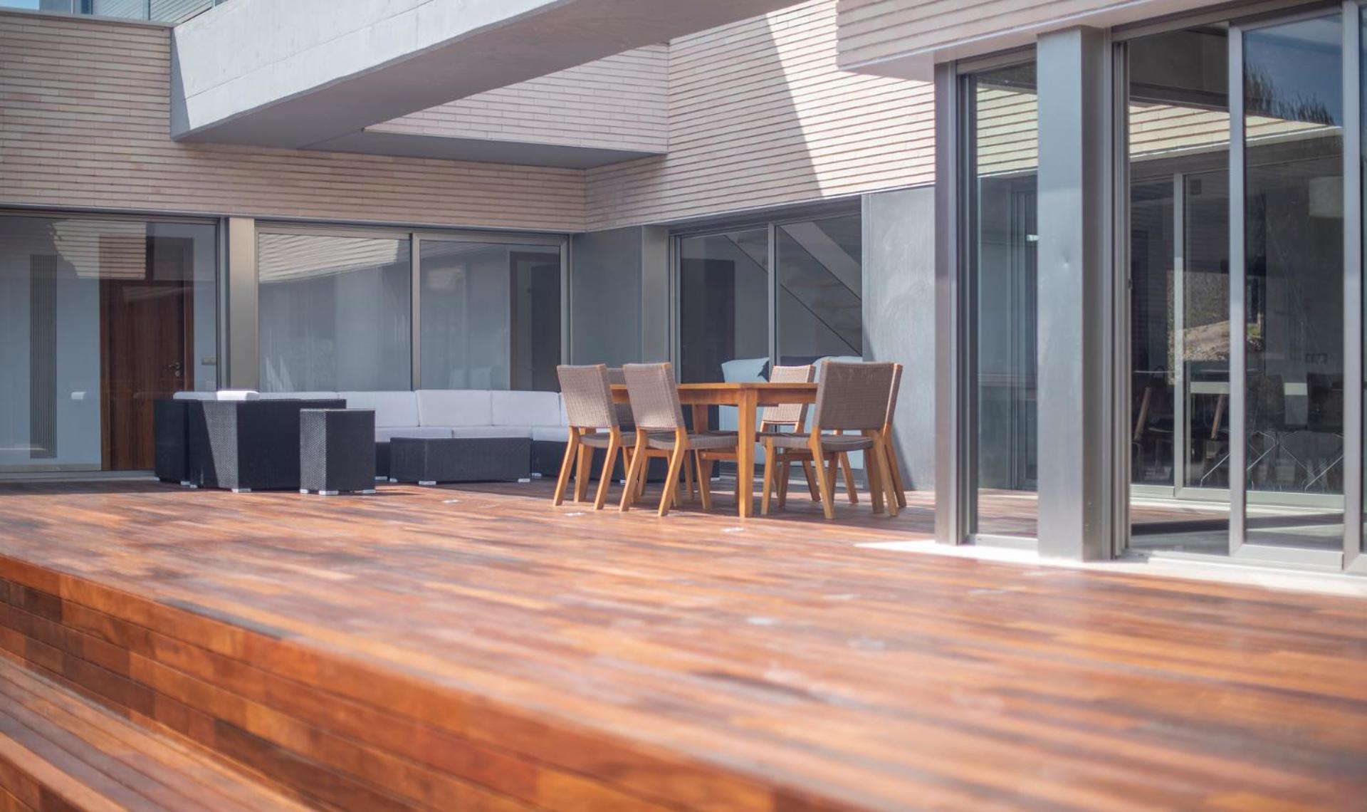 Limonium Deluxe Villa with Private Pool, TarracoHomes