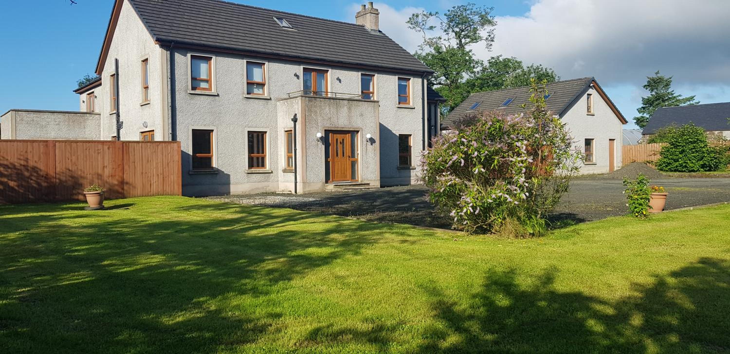 Hotel Maghernahar House B&B - Image 1