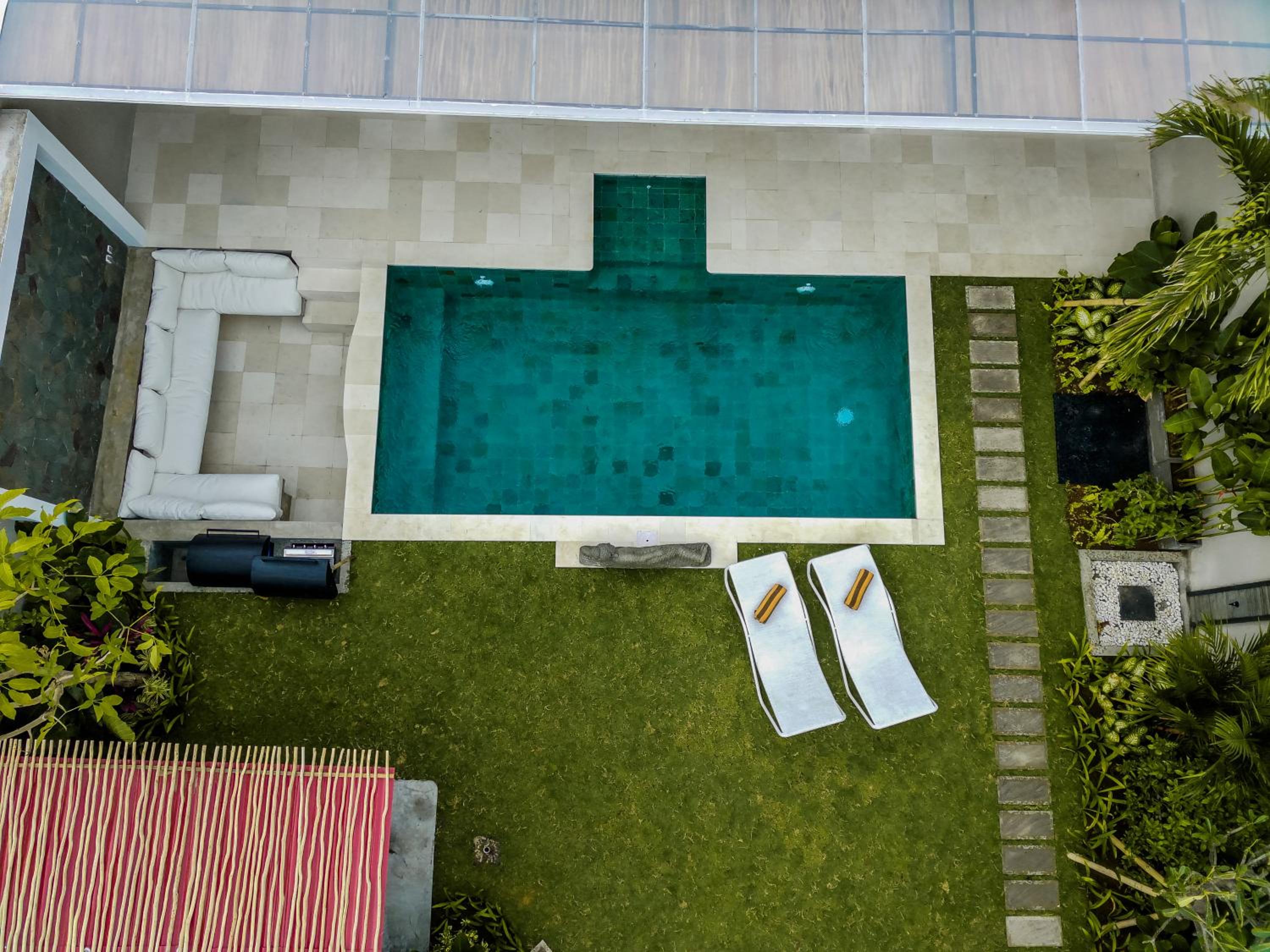 Honey Mandarin - 2BR Villa in Kerobokan view 2