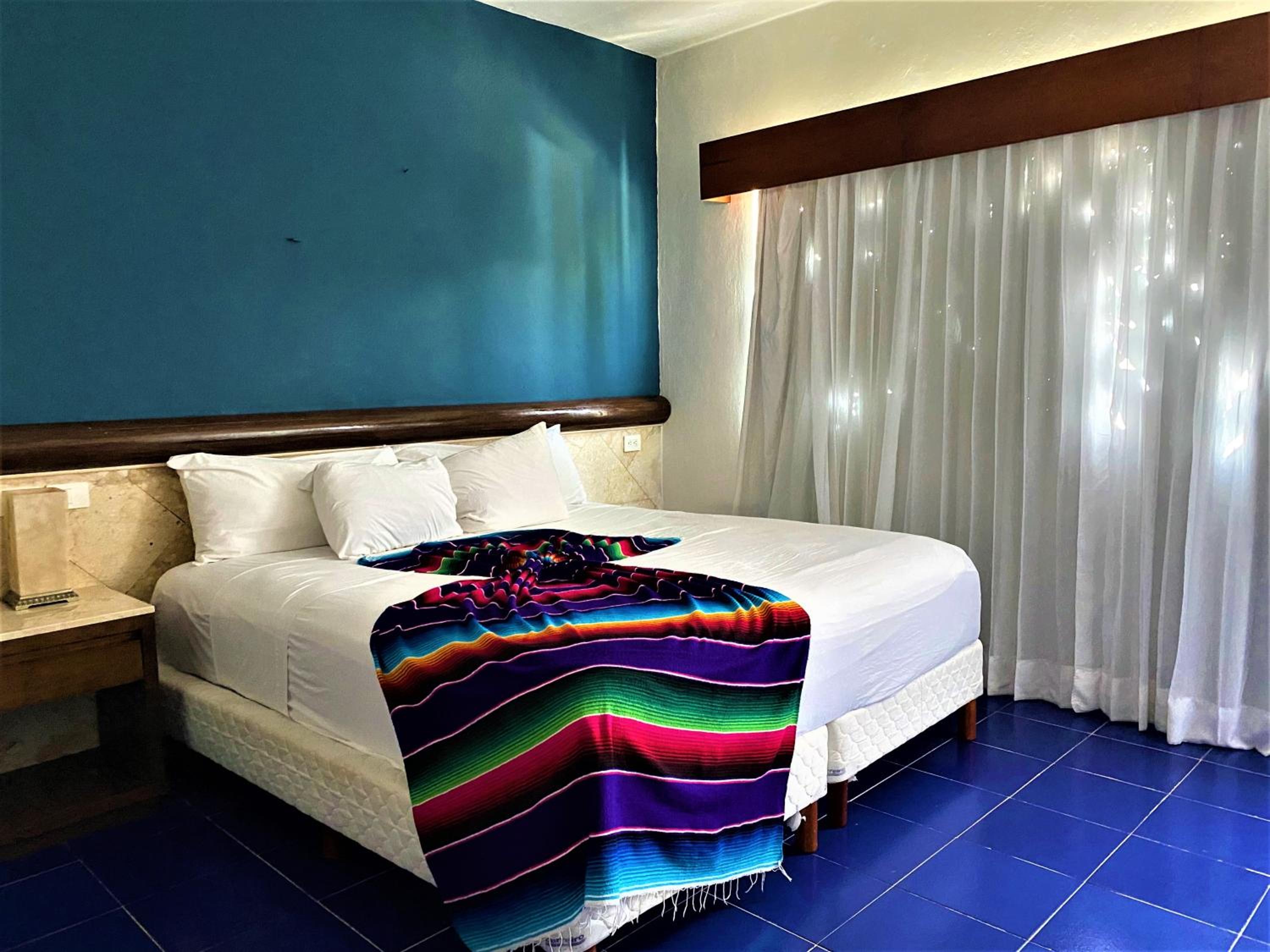 Hotel Mariachi by Kavia 5th Av